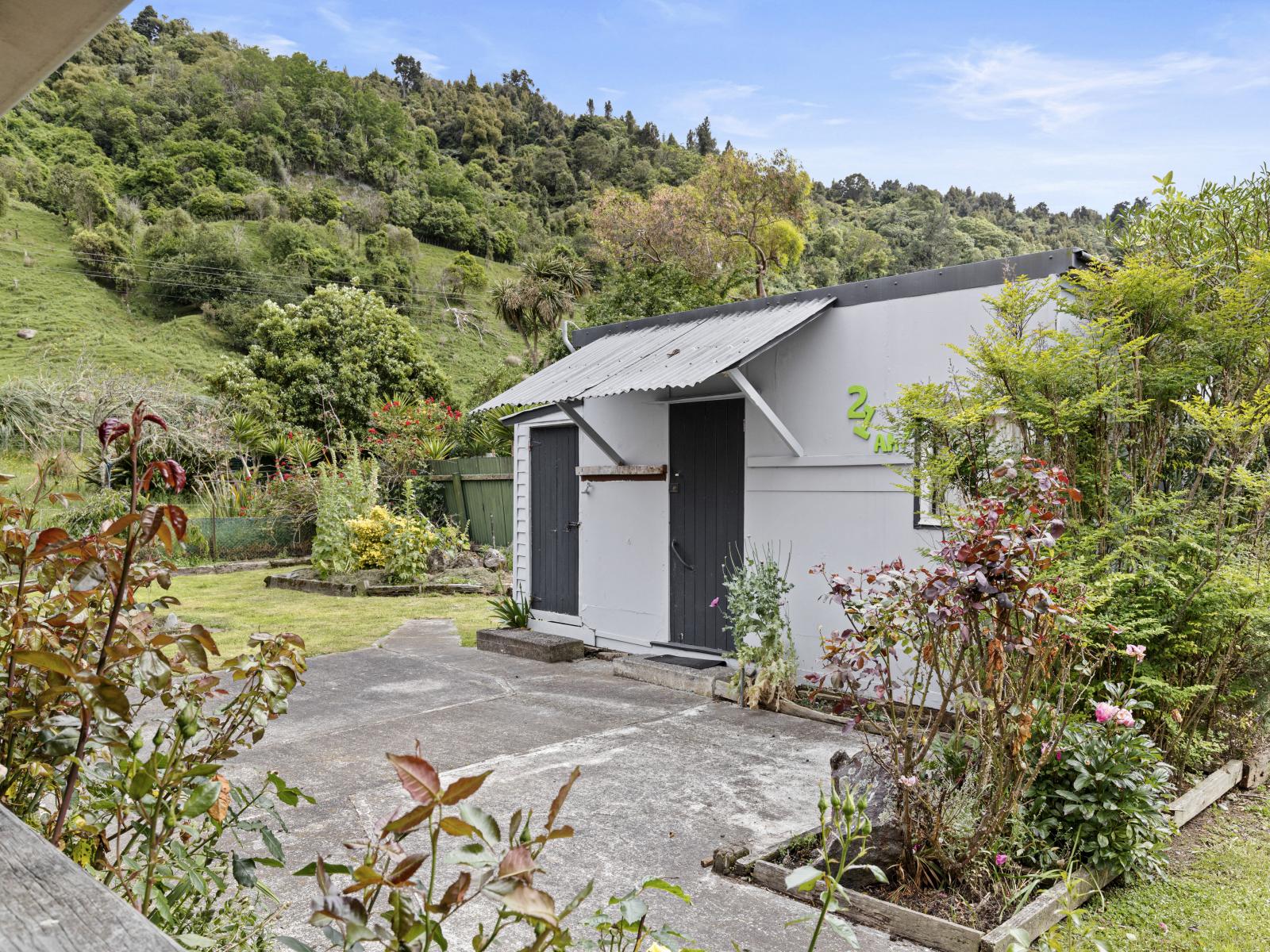 21 Broadway, Mangaweka
