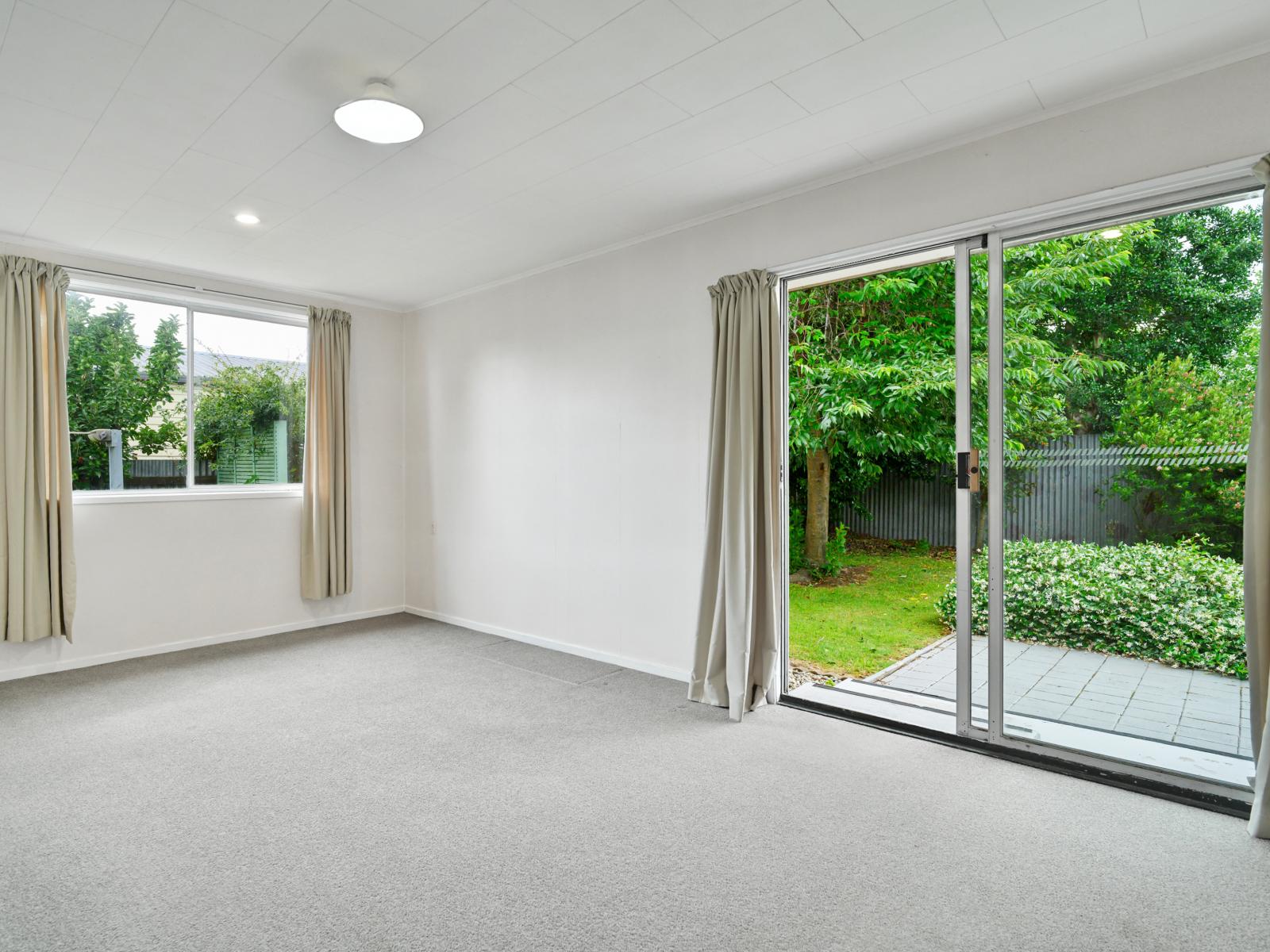 820 Southampton Street West, St Leonards