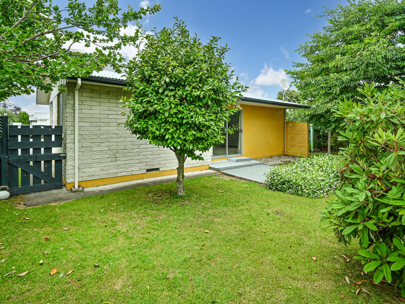 820 Southampton Street West, St Leonards