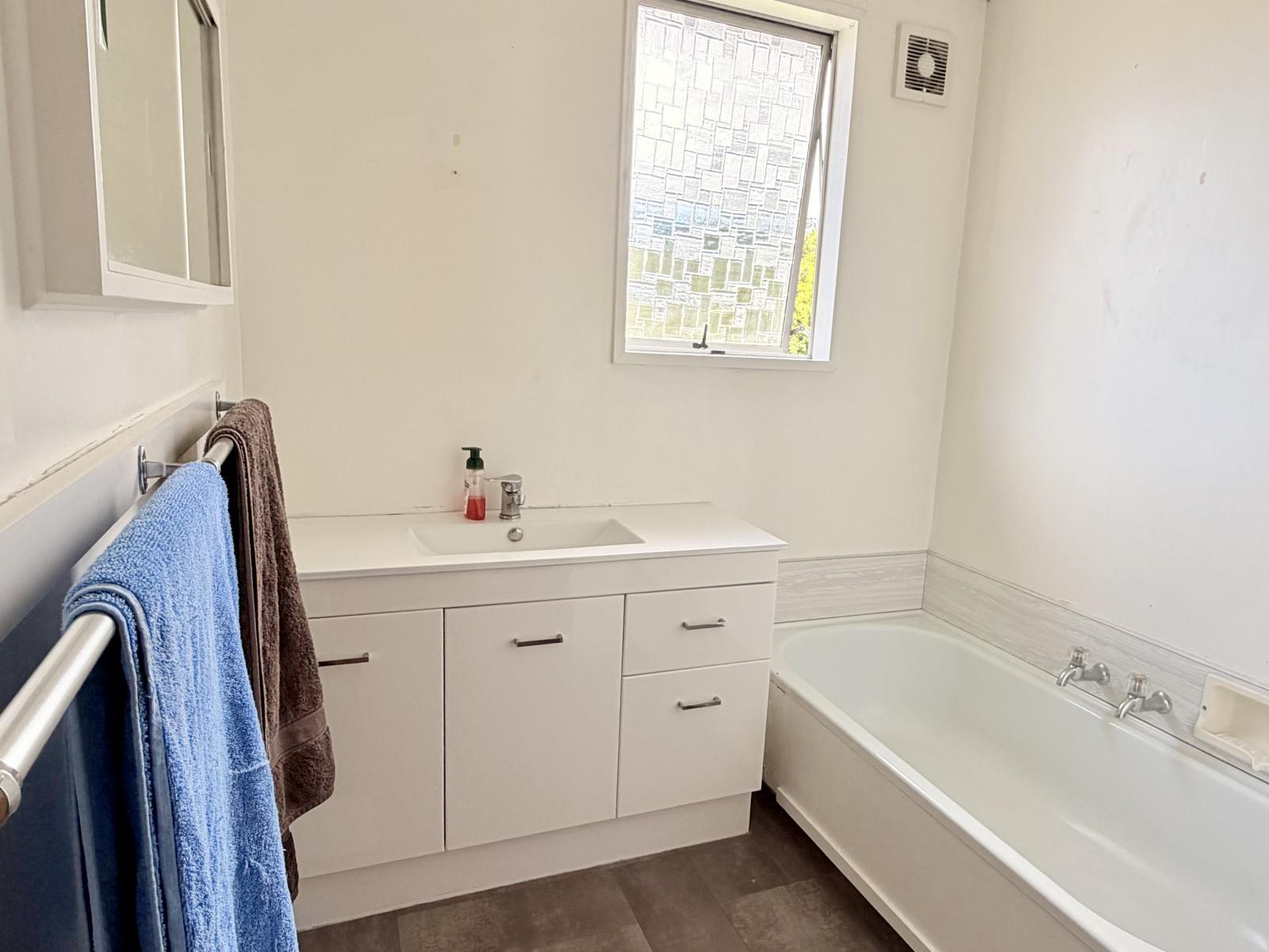 29 Awamoa Road, Oamaru