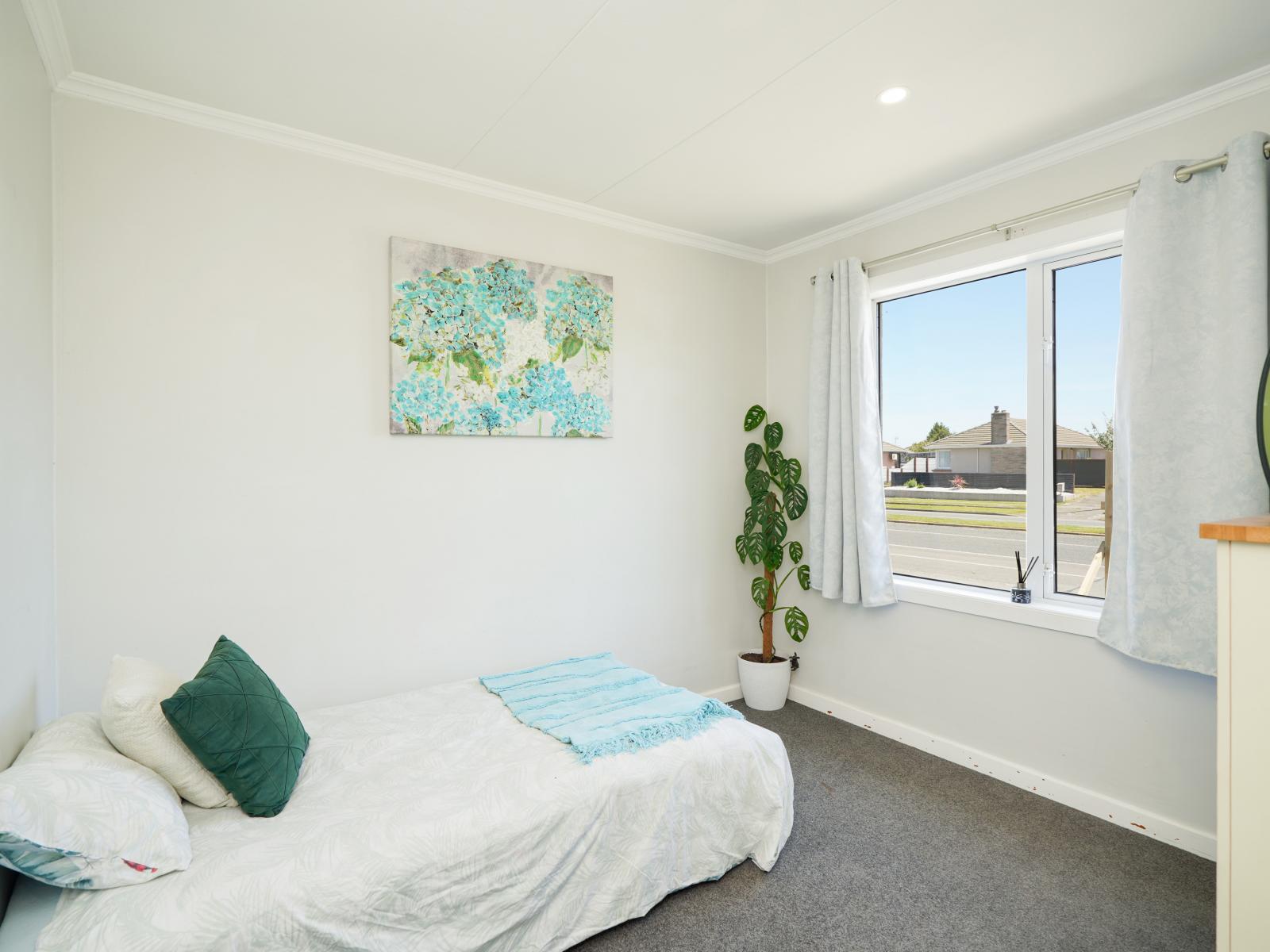 453 Yarrow Street, Glengarry