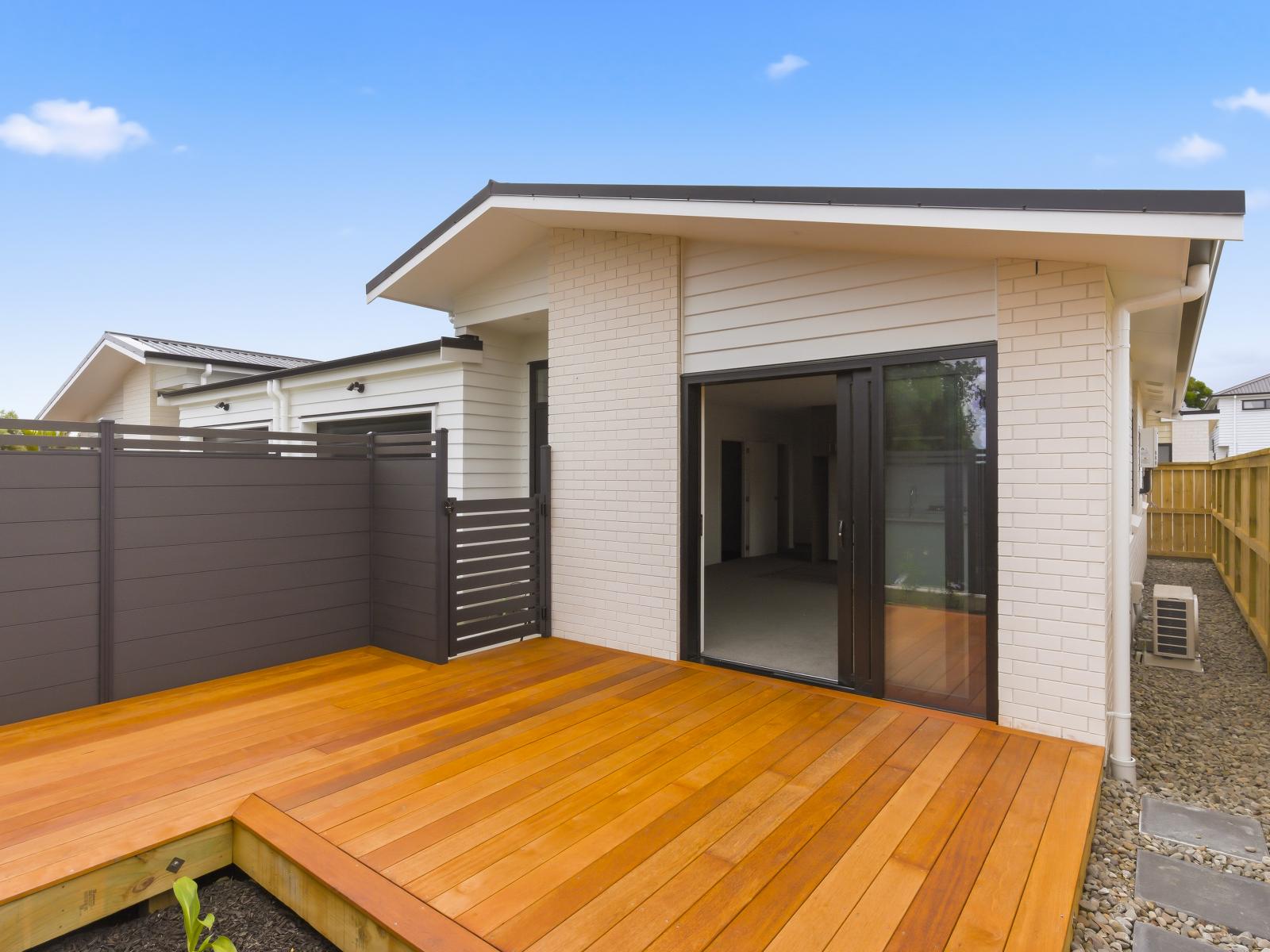 Unit 2, 19 Clark Street, Levin