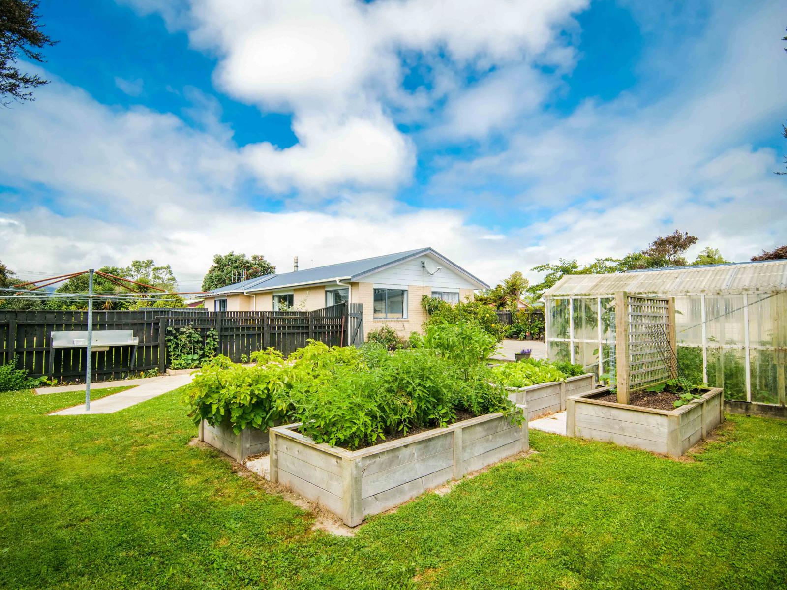 11 Stout Street, Westport