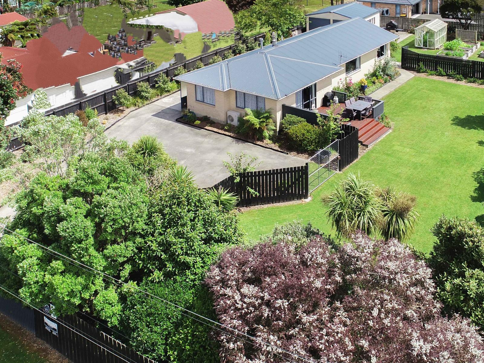 11 Stout Street, Westport