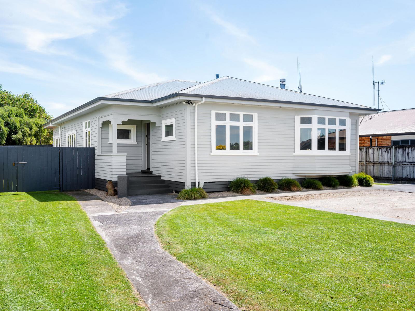 Te Awamutu