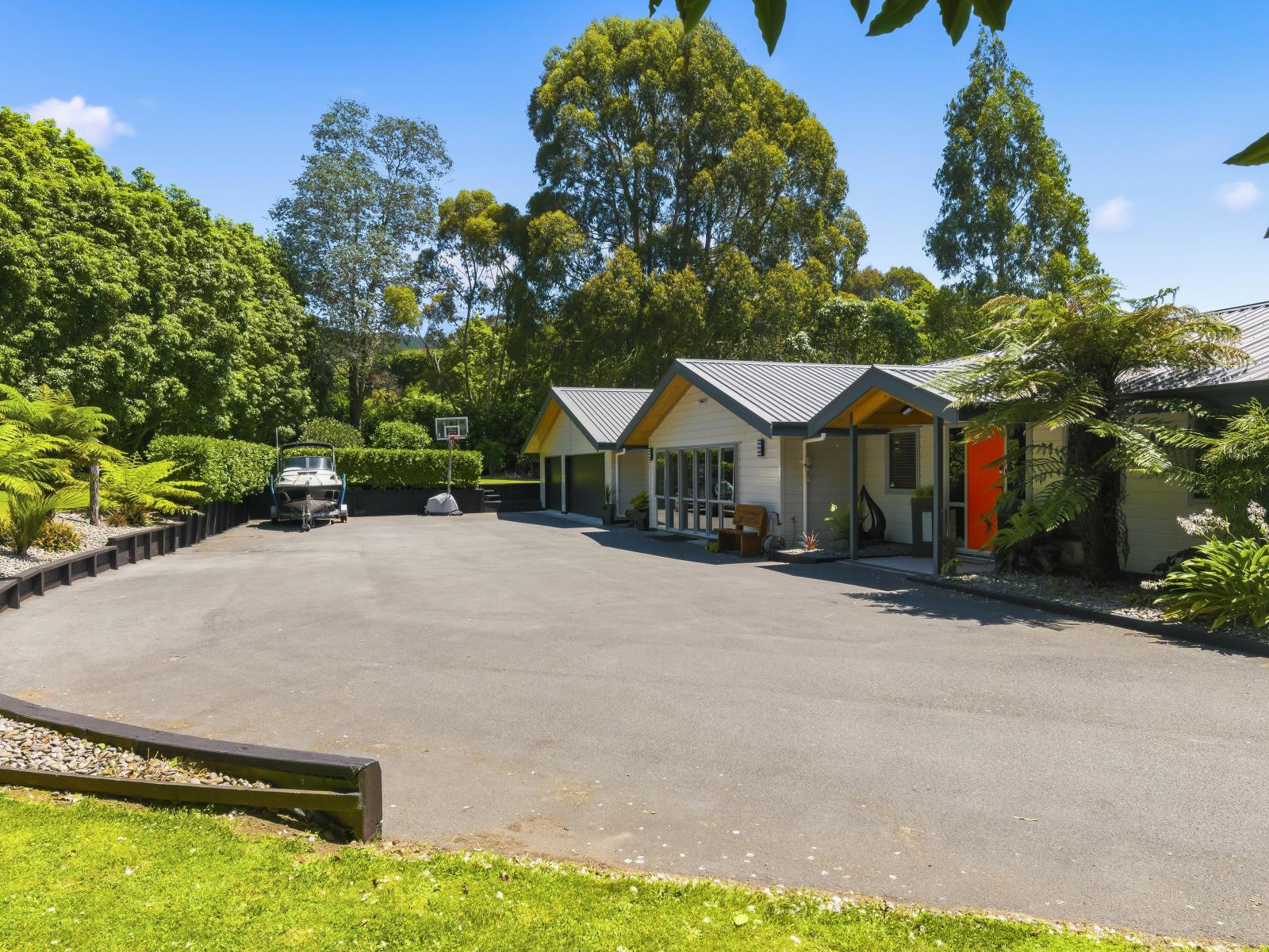 126 Maui Pomare Road, Nikau Valley