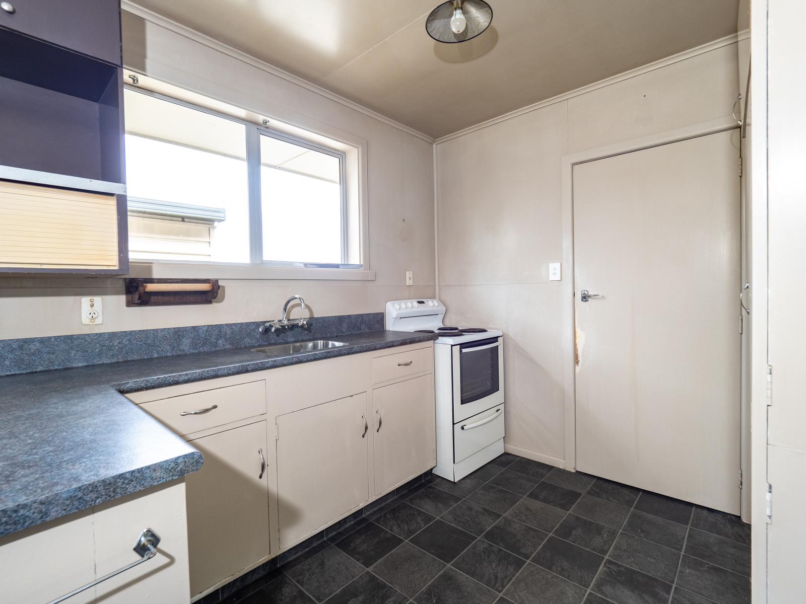 48 Chalmers Avenue, Hampstead