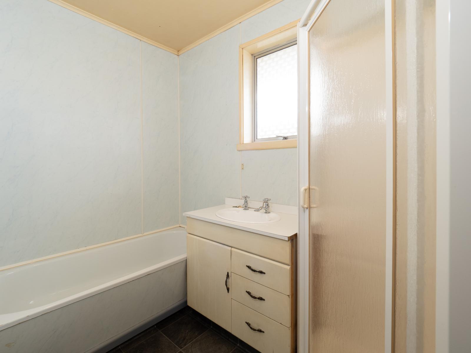 48 Chalmers Avenue, Hampstead