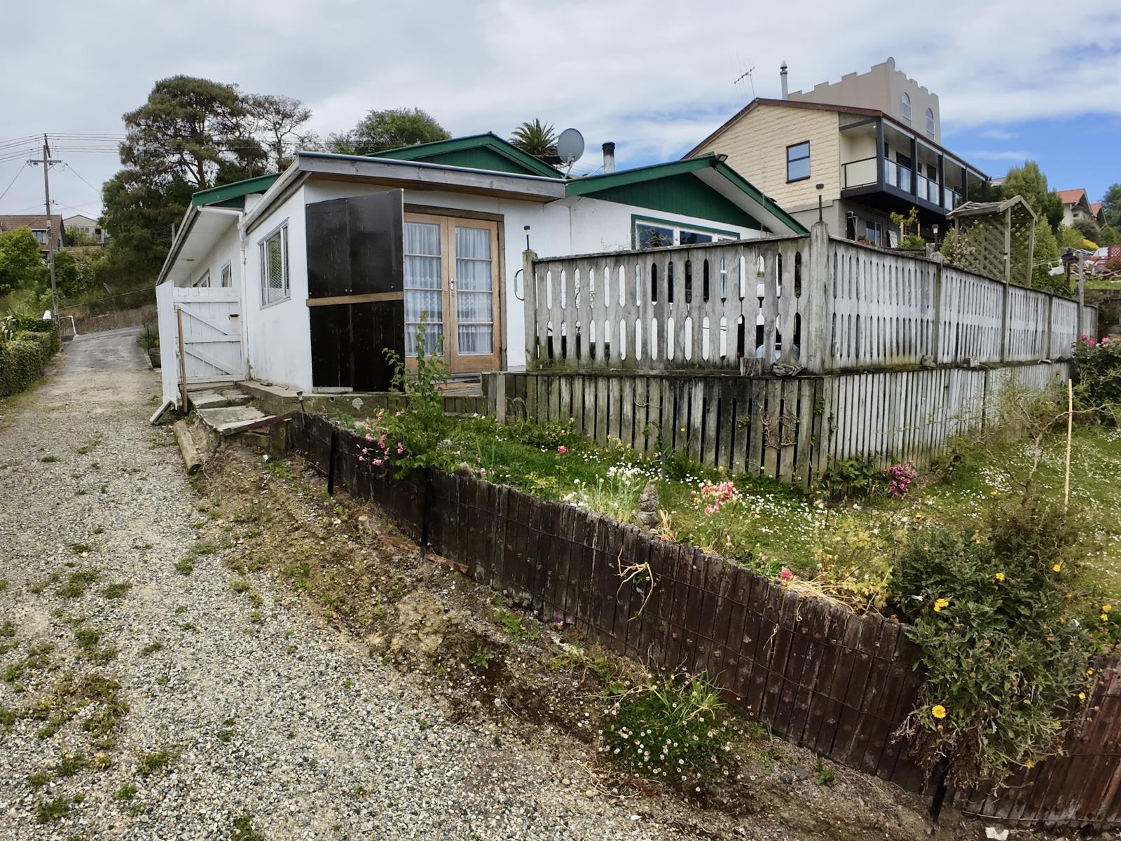 9 Aln Street, Oamaru