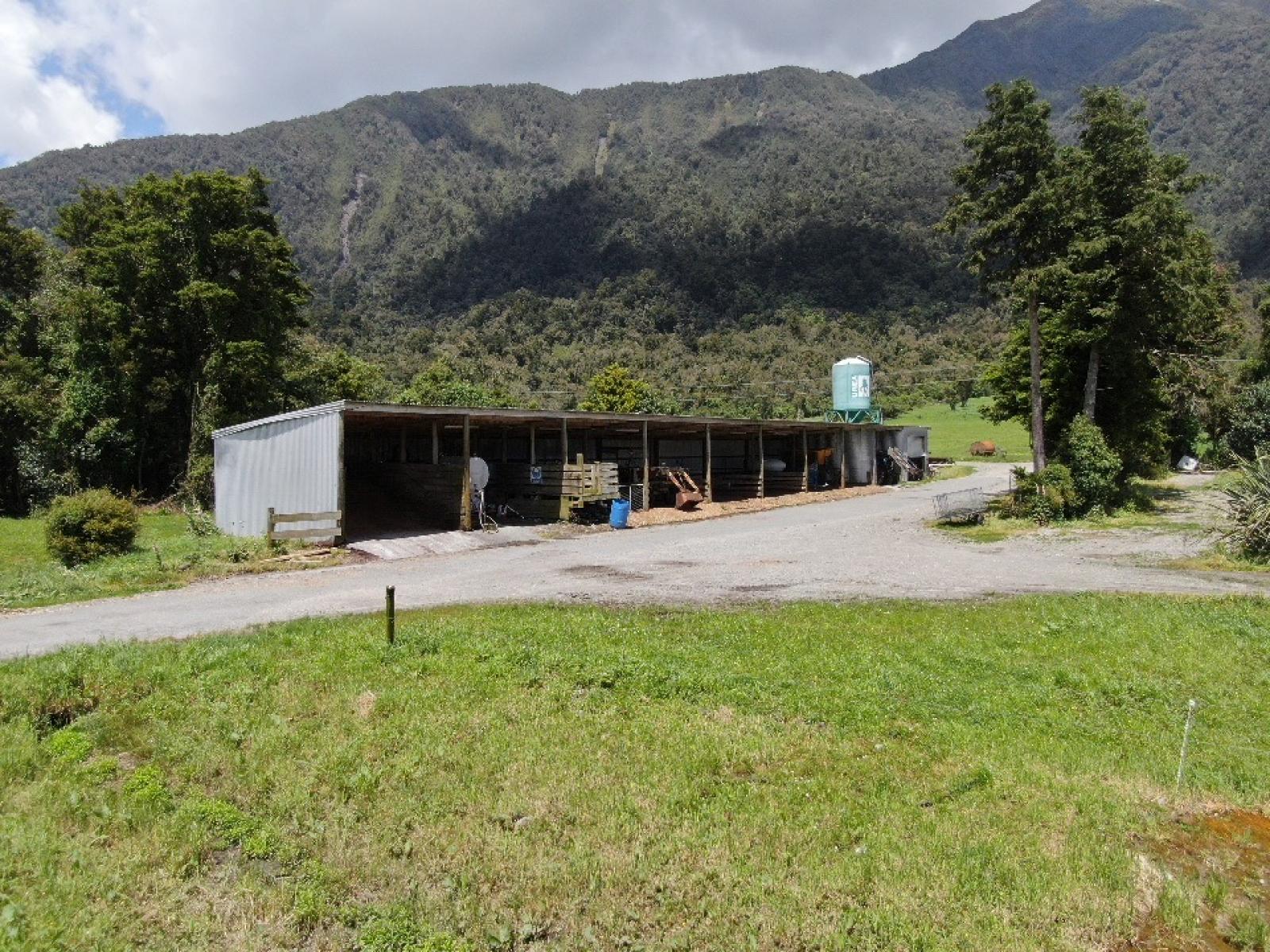 2778 Whataroa Highway, Whataroa