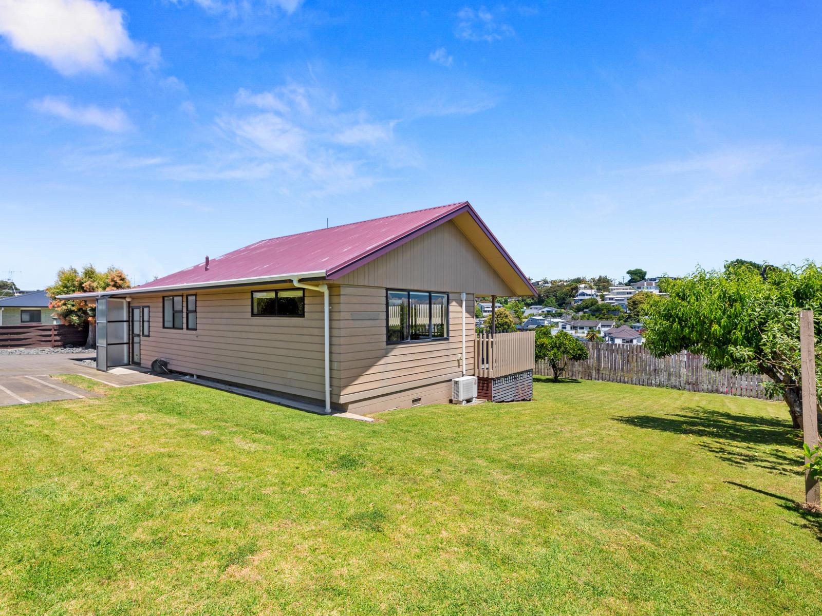 102 Pillans Road, Otumoetai