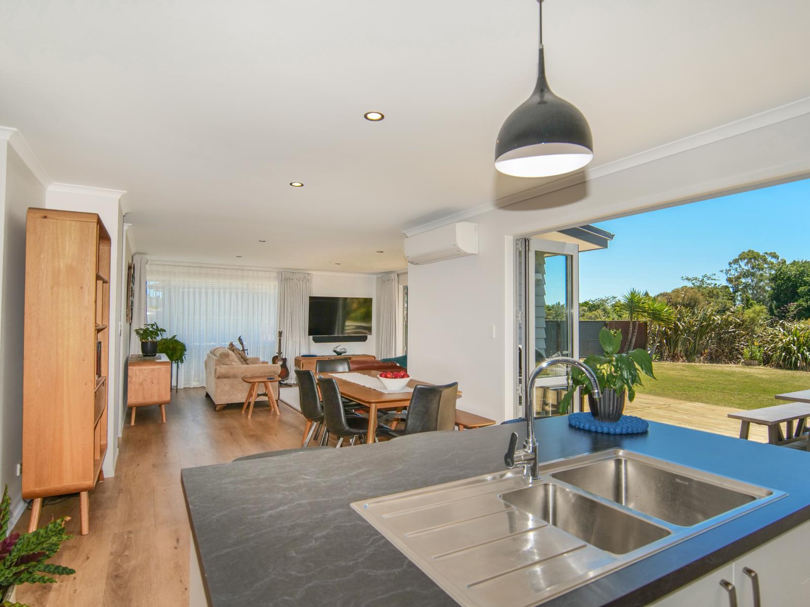 31 Kawatiri Place, Westport