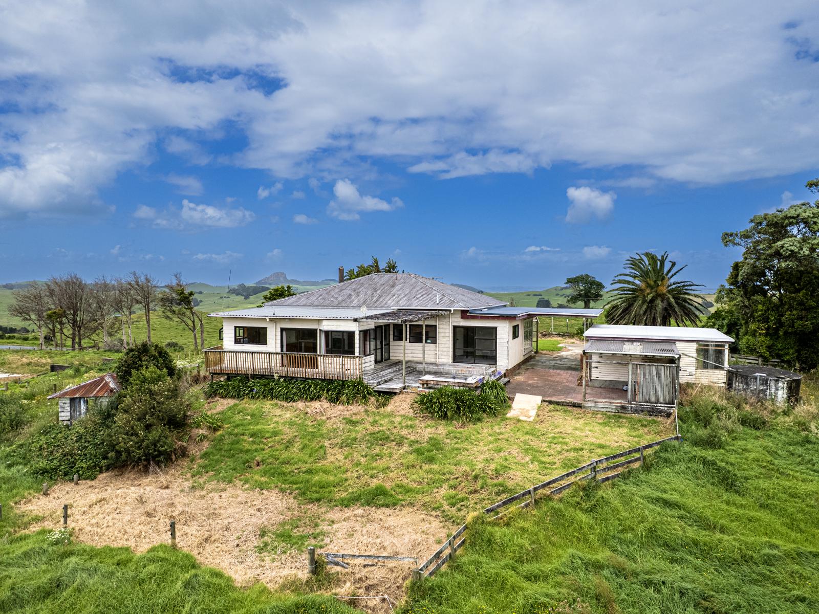 163 Bee Bush Road, Arapohue