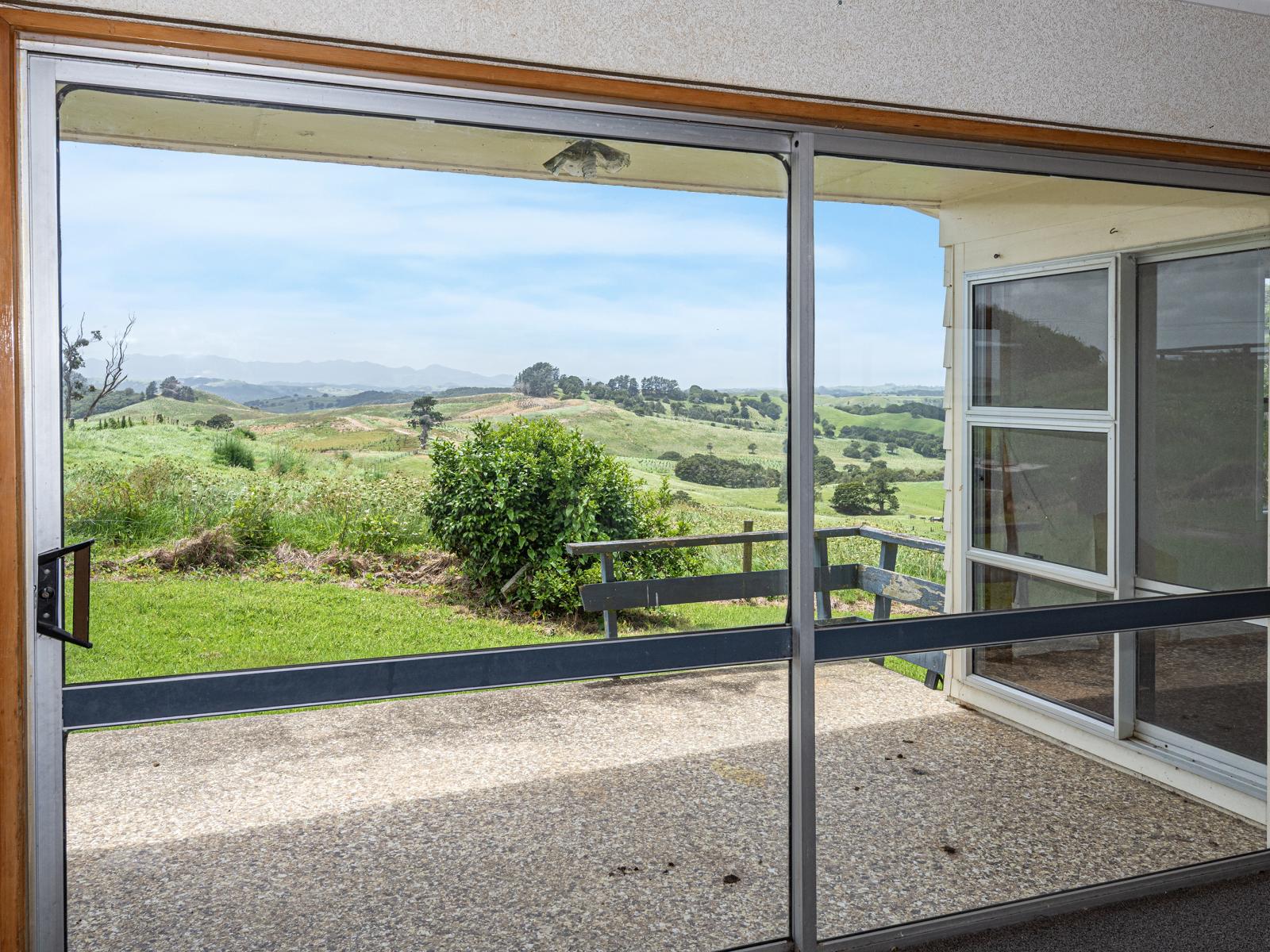 187 Bee Bush Road, Arapohue