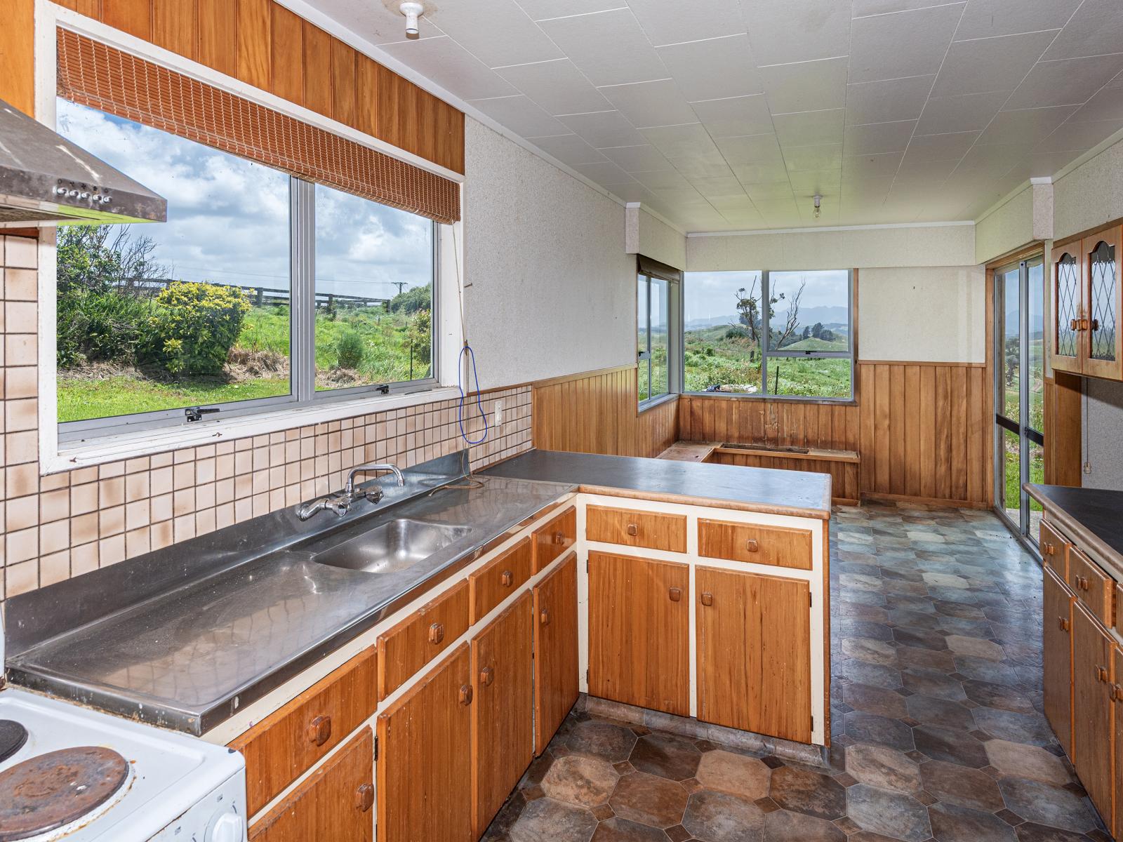 187 Bee Bush Road, Arapohue