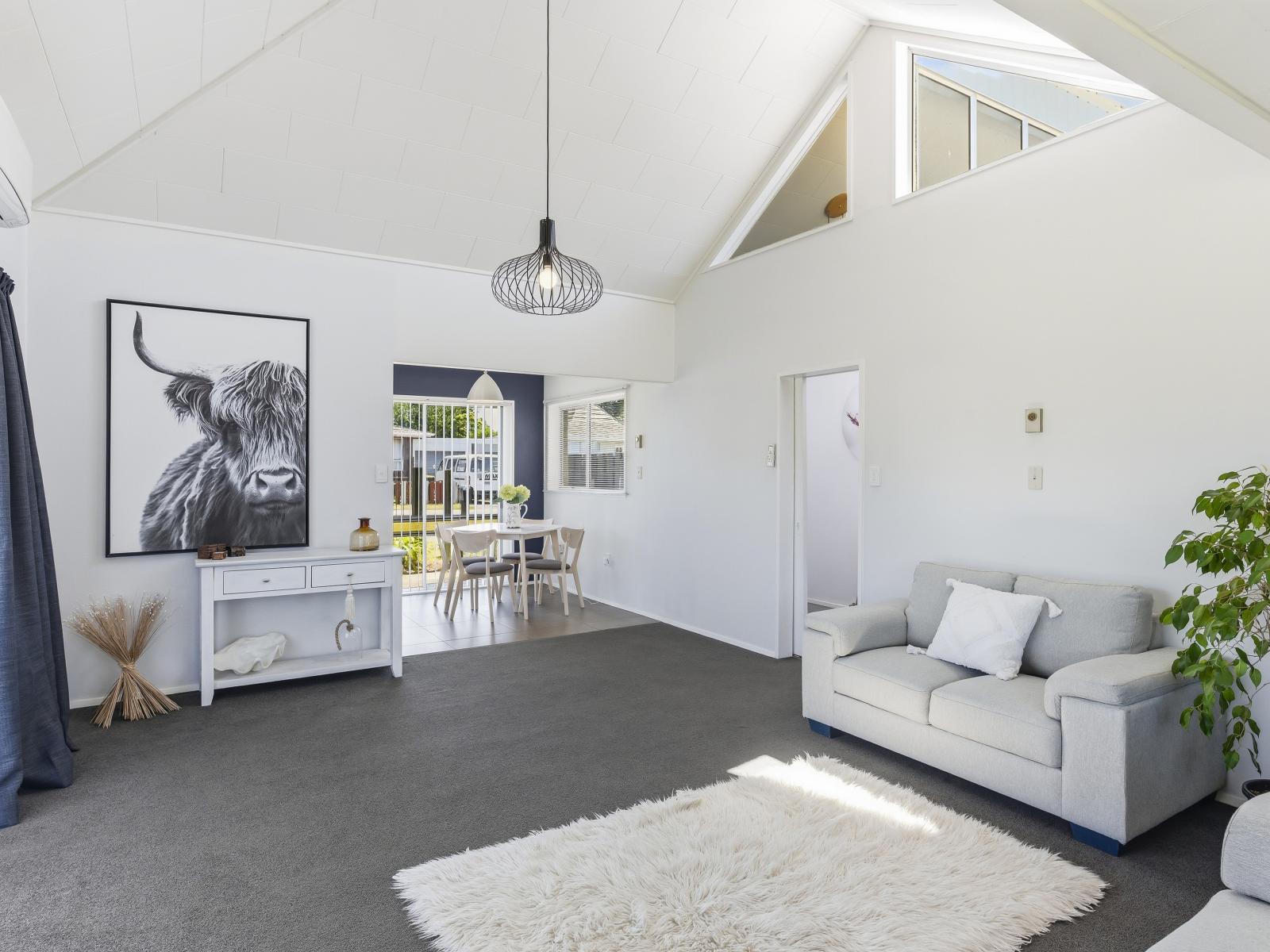 2 Cypress Grove, Paraparaumu