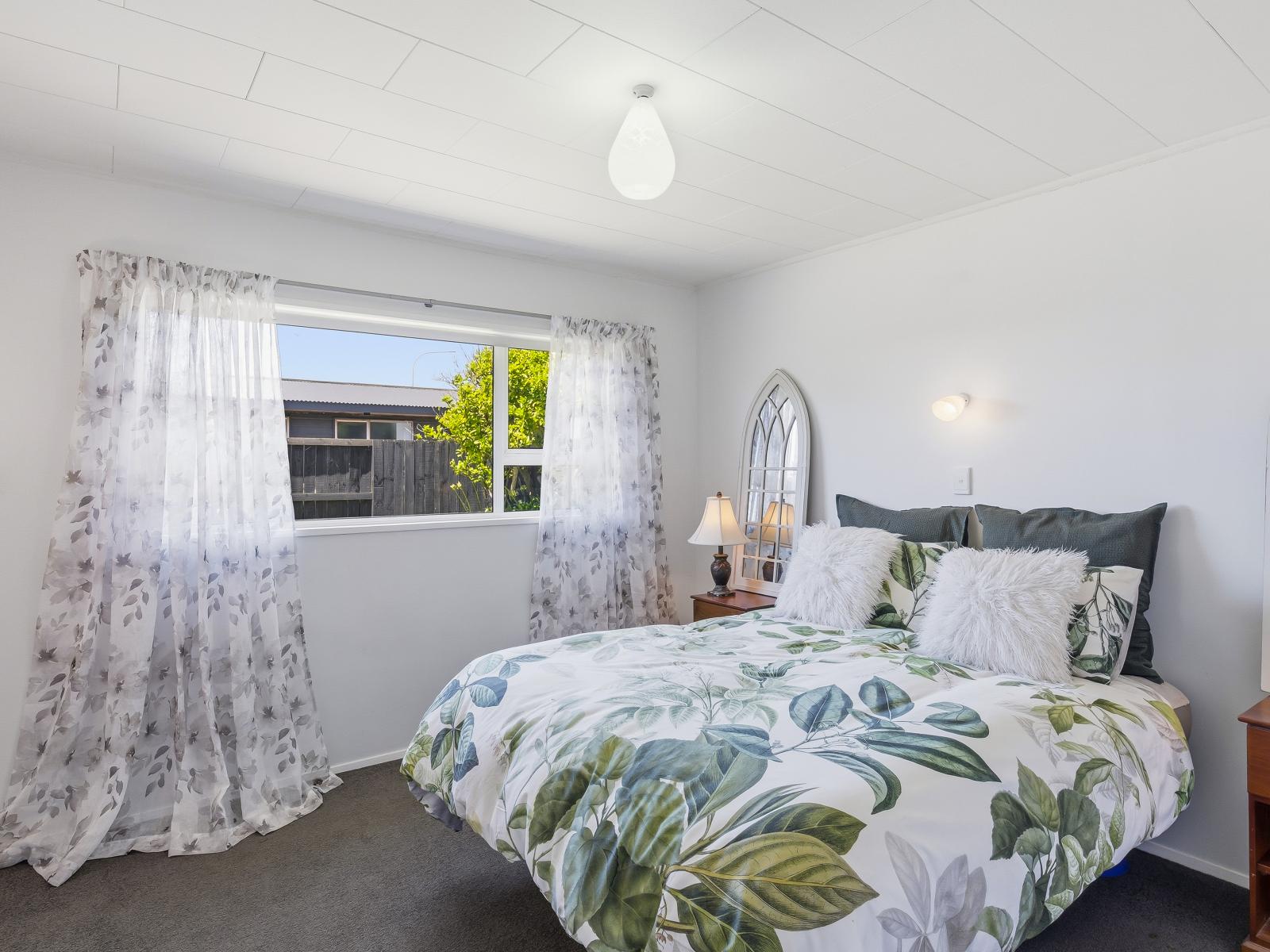 2 Cypress Grove, Paraparaumu