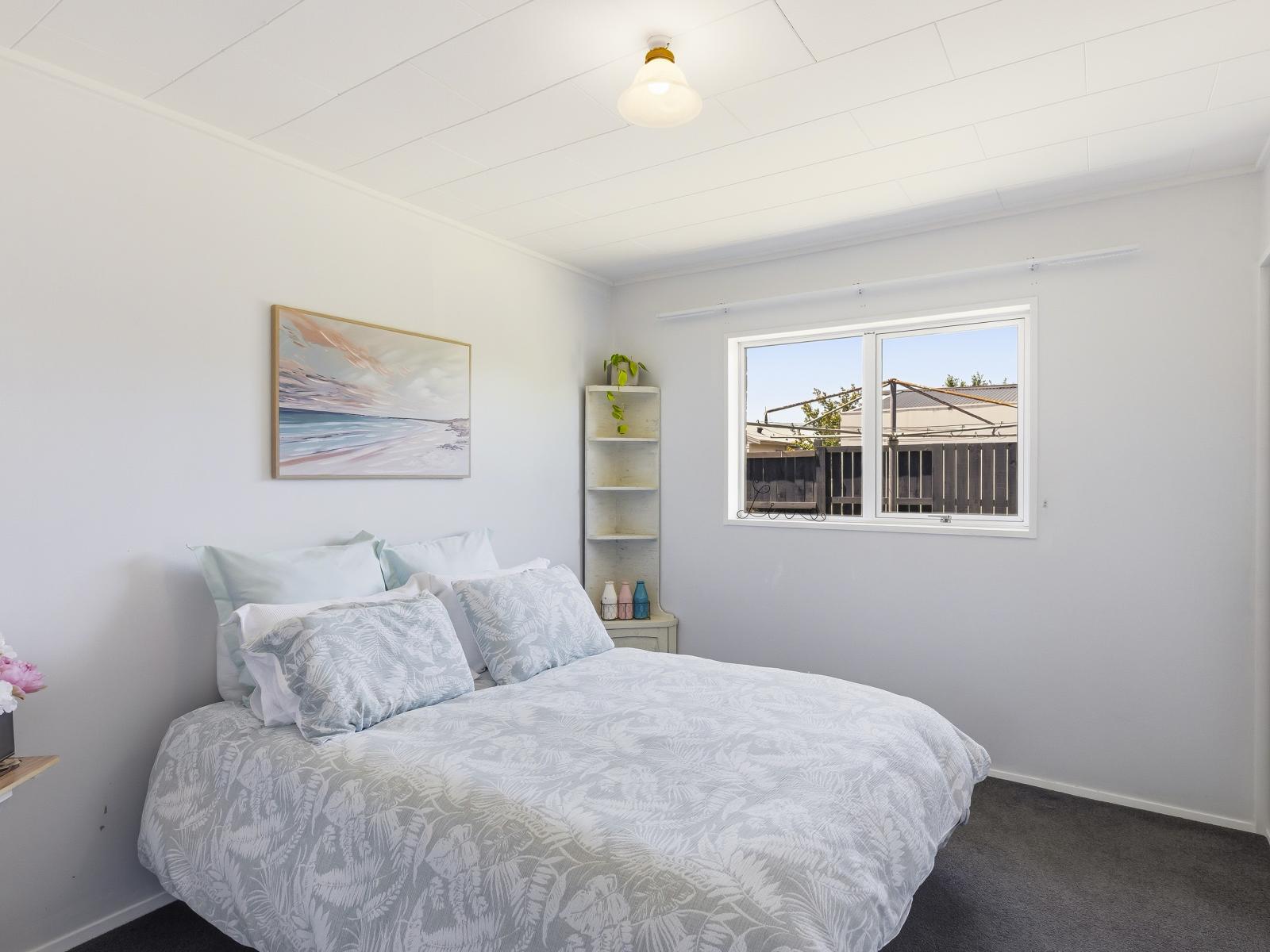 2 Cypress Grove, Paraparaumu