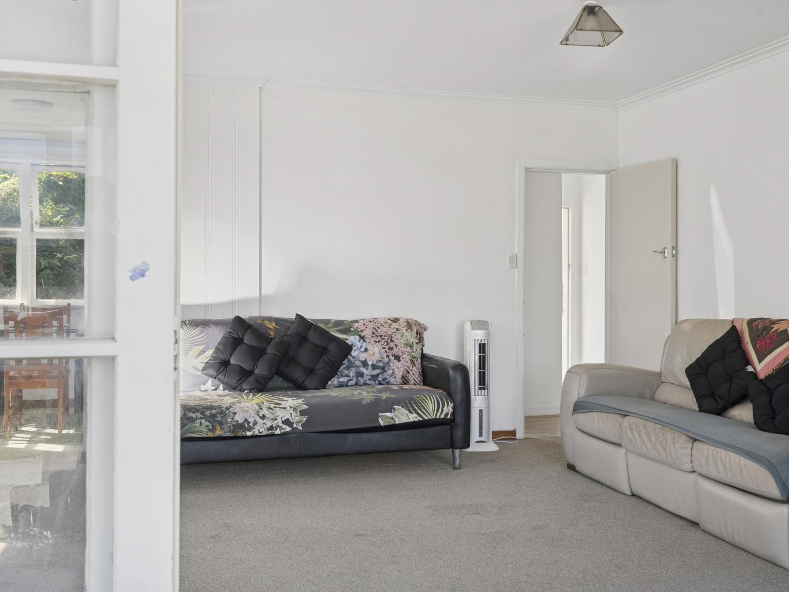 48 Robinson Avenue, Holdens Bay