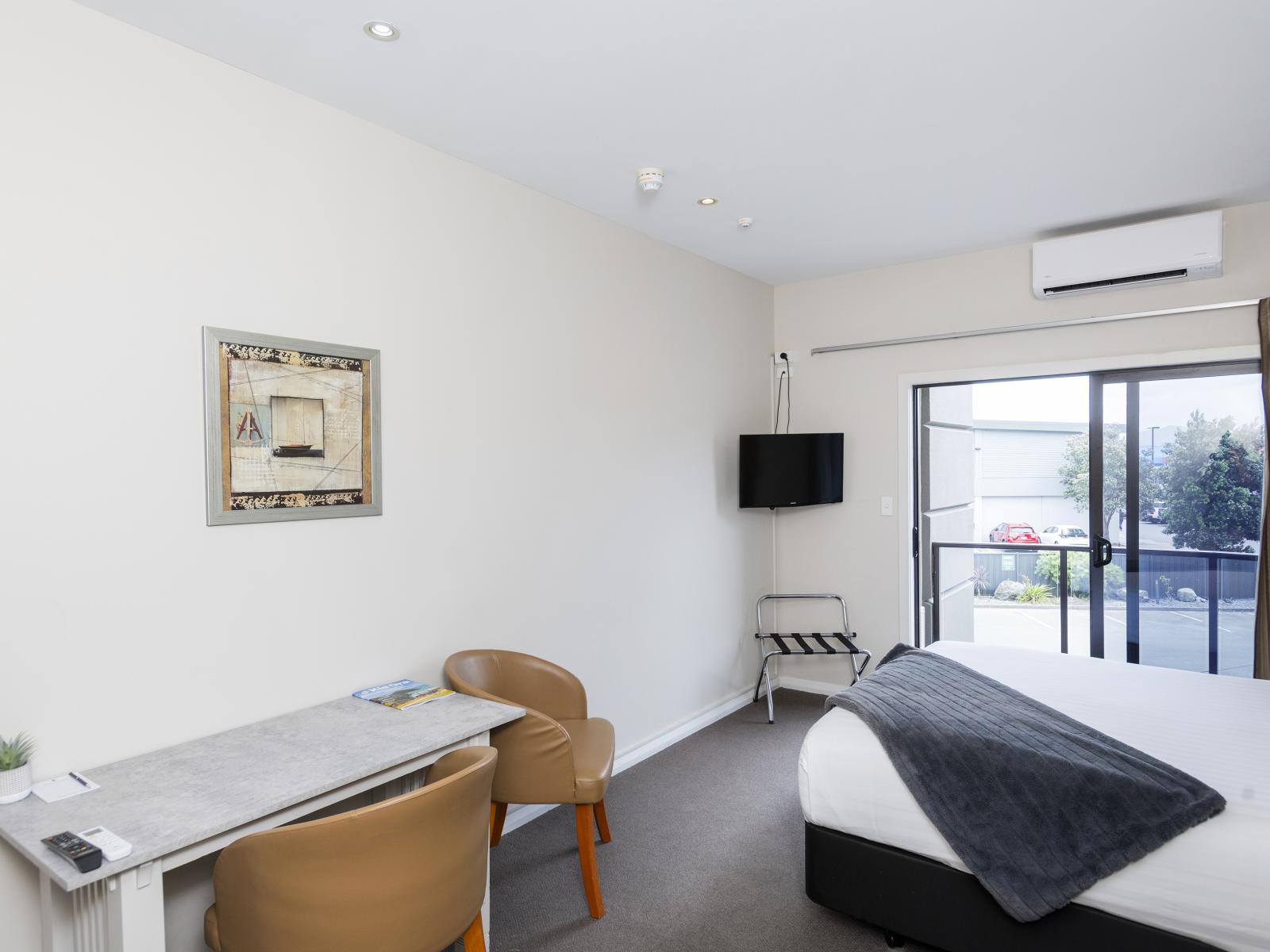 223/2 Reads Quay, Gisborne