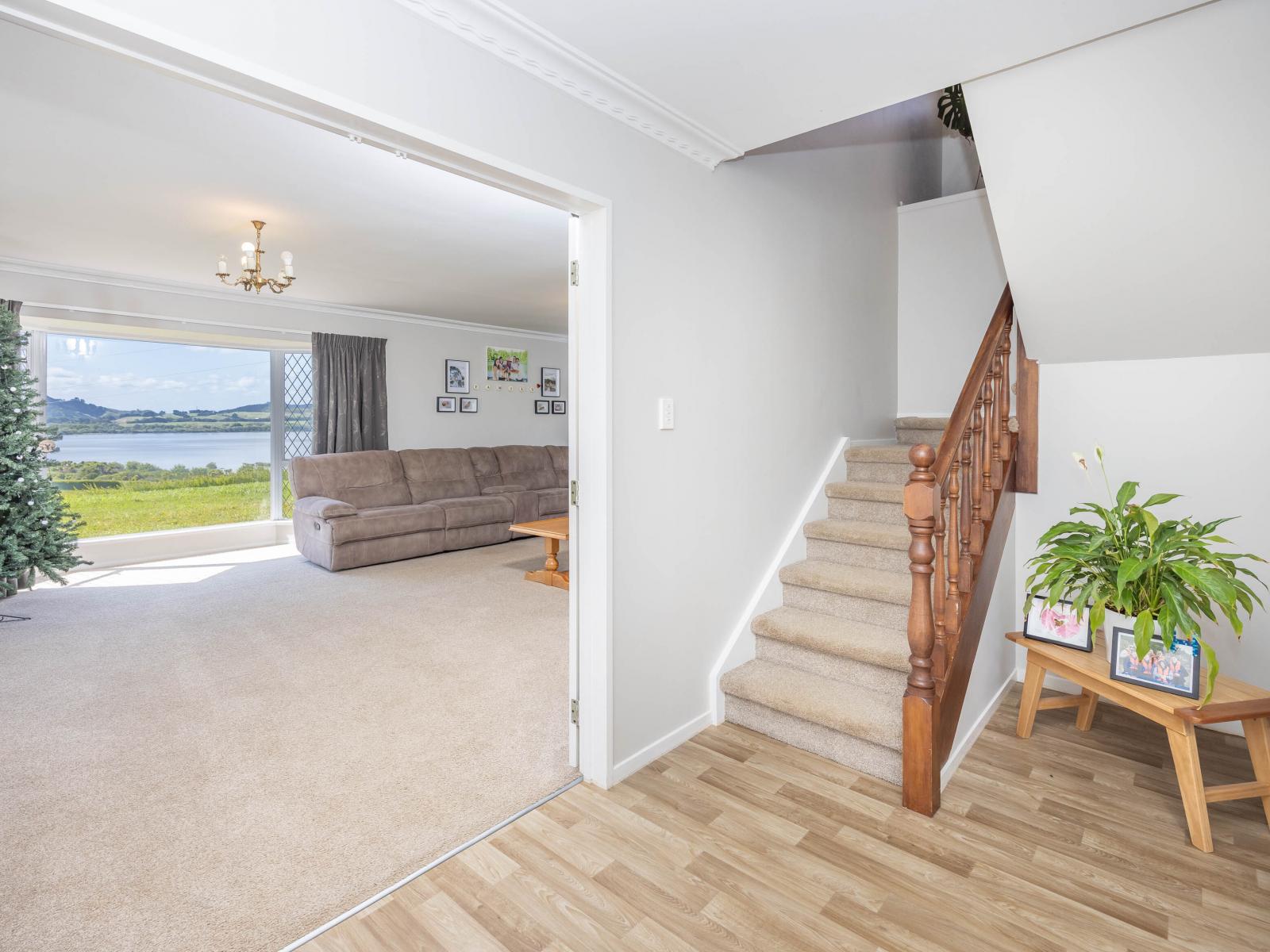 255 Hetherington Road, Huntly