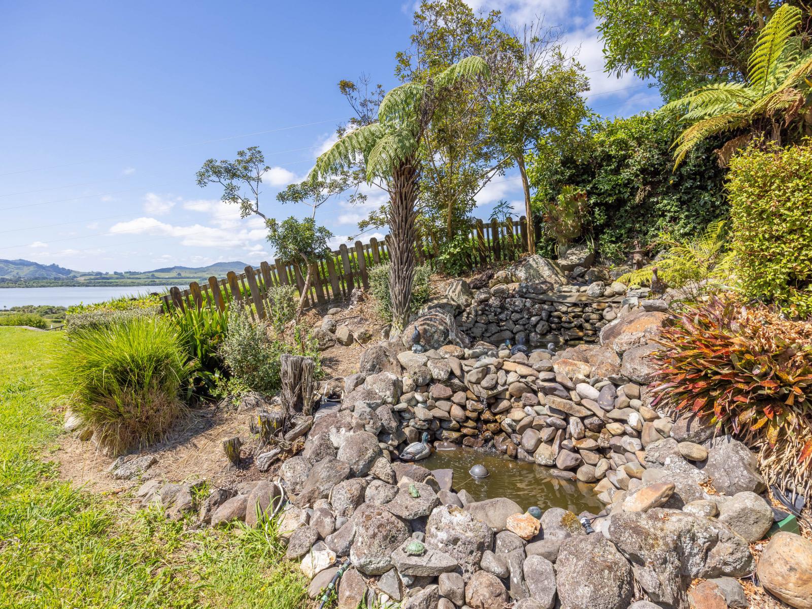 255 Hetherington Road, Huntly