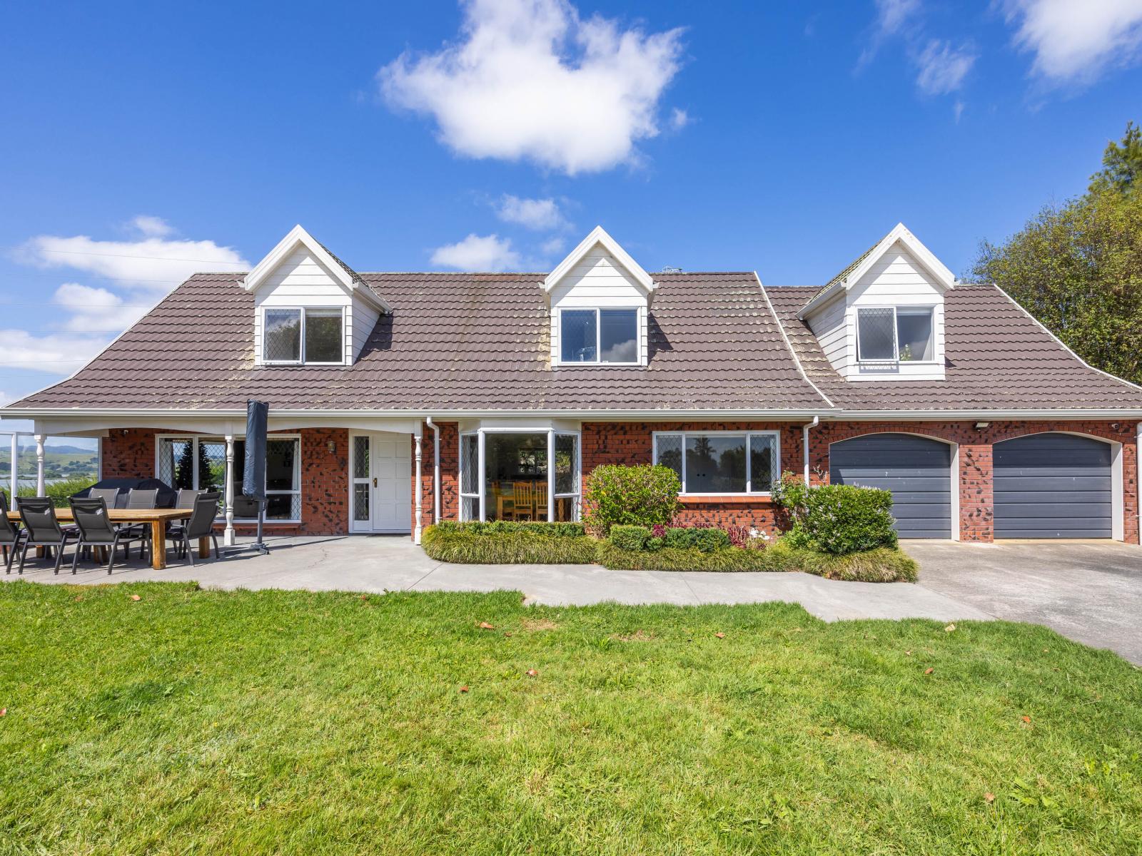 255 Hetherington Road, Huntly