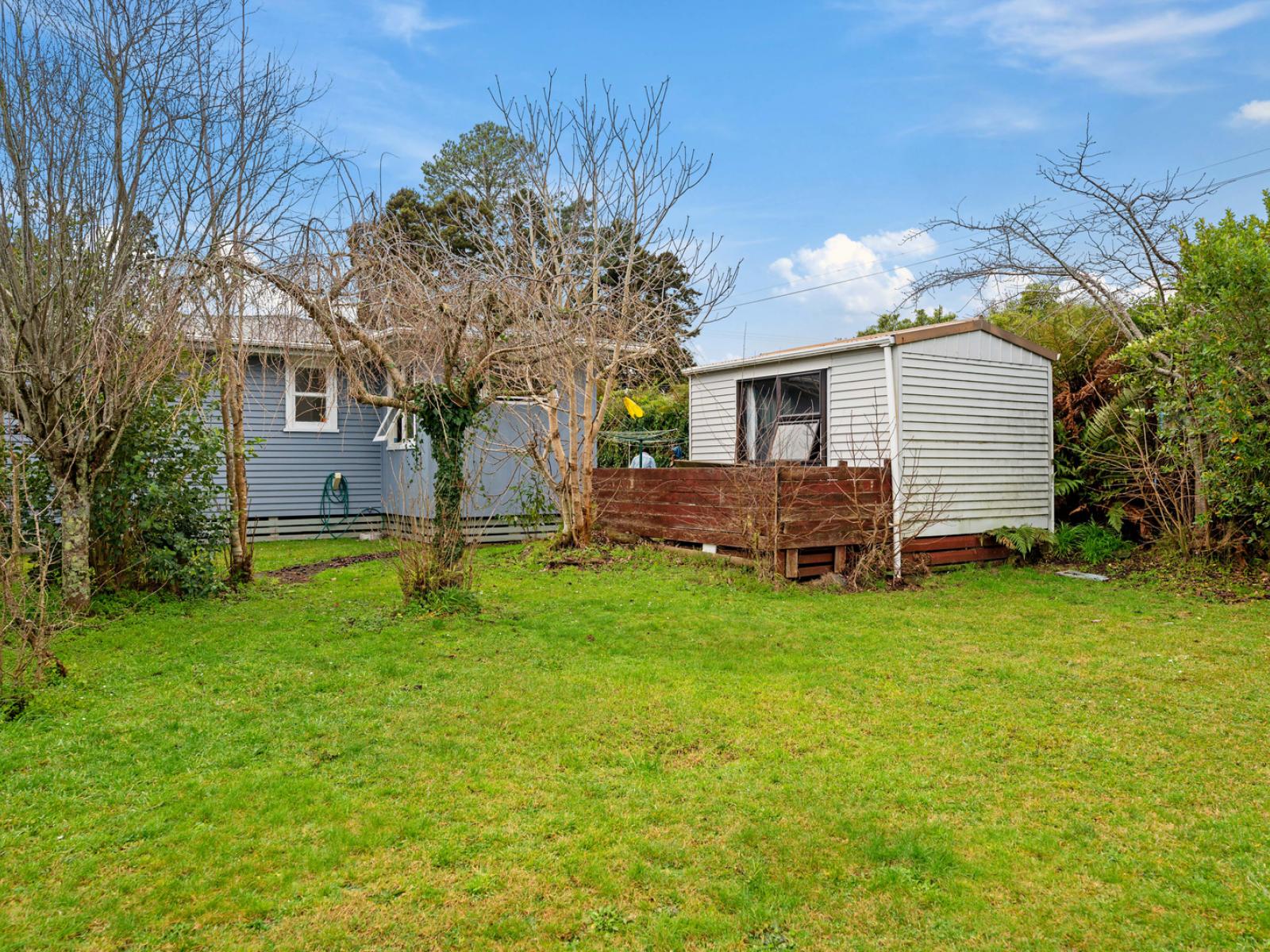 48 Robinson Avenue, Holdens Bay