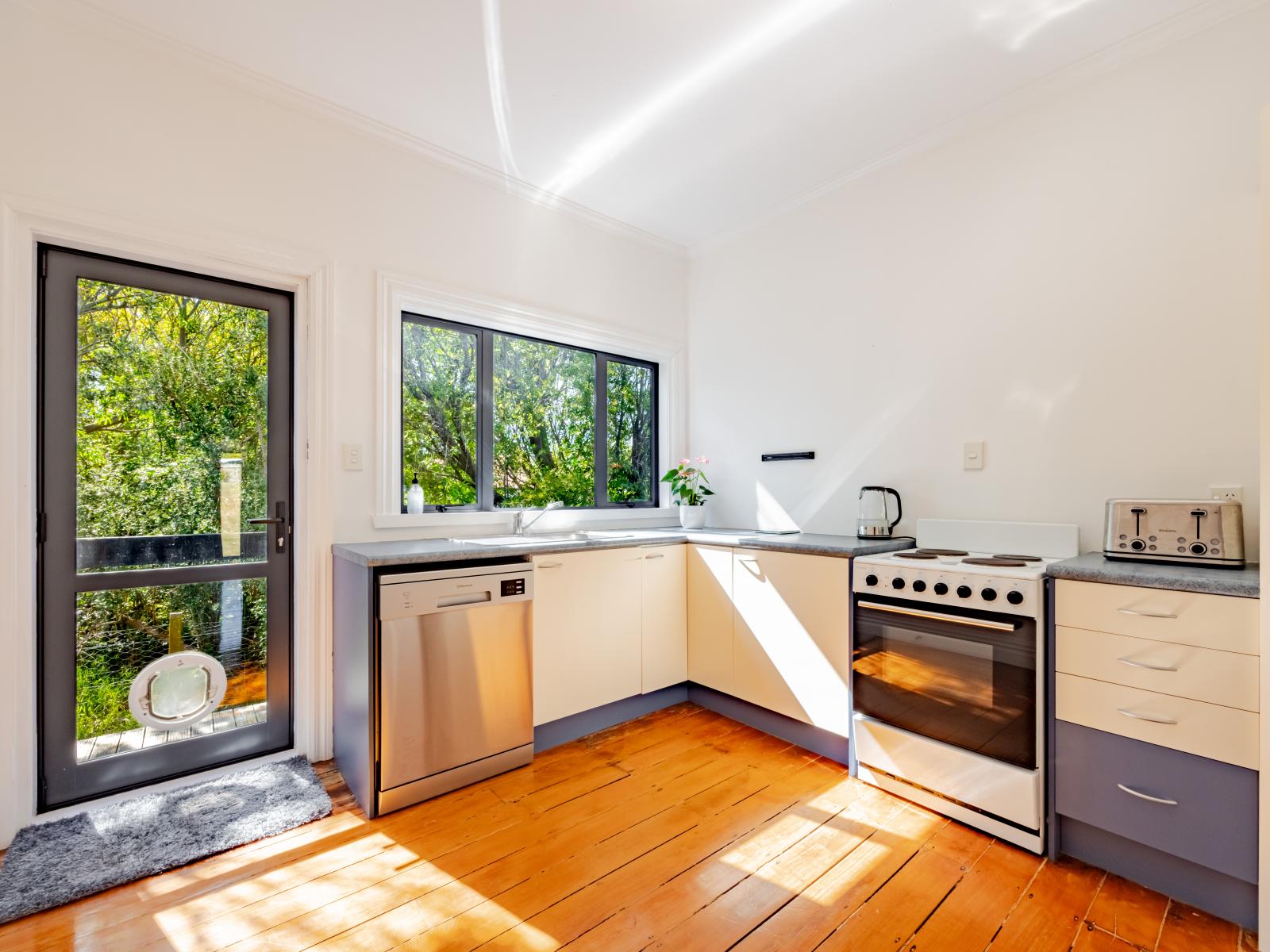 57A Tavistock Road, Waipukurau