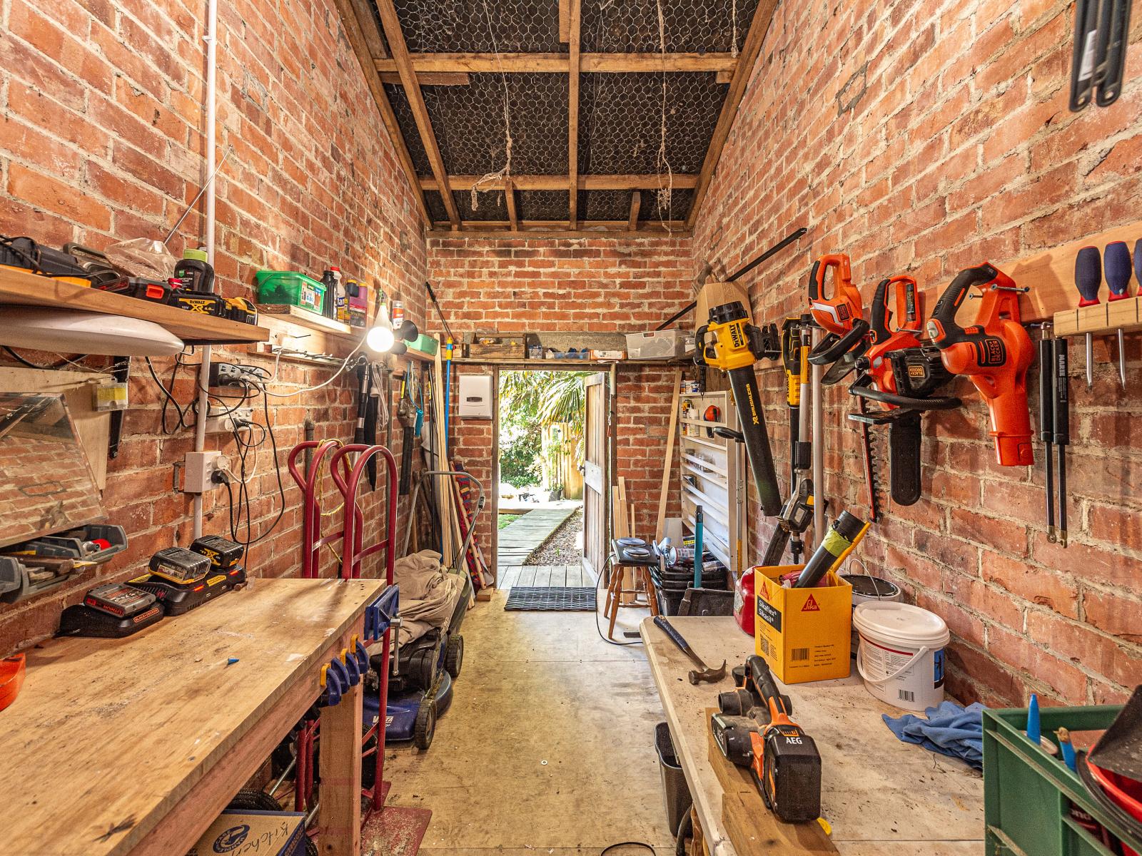 21 Putiki Drive, Durie Hill