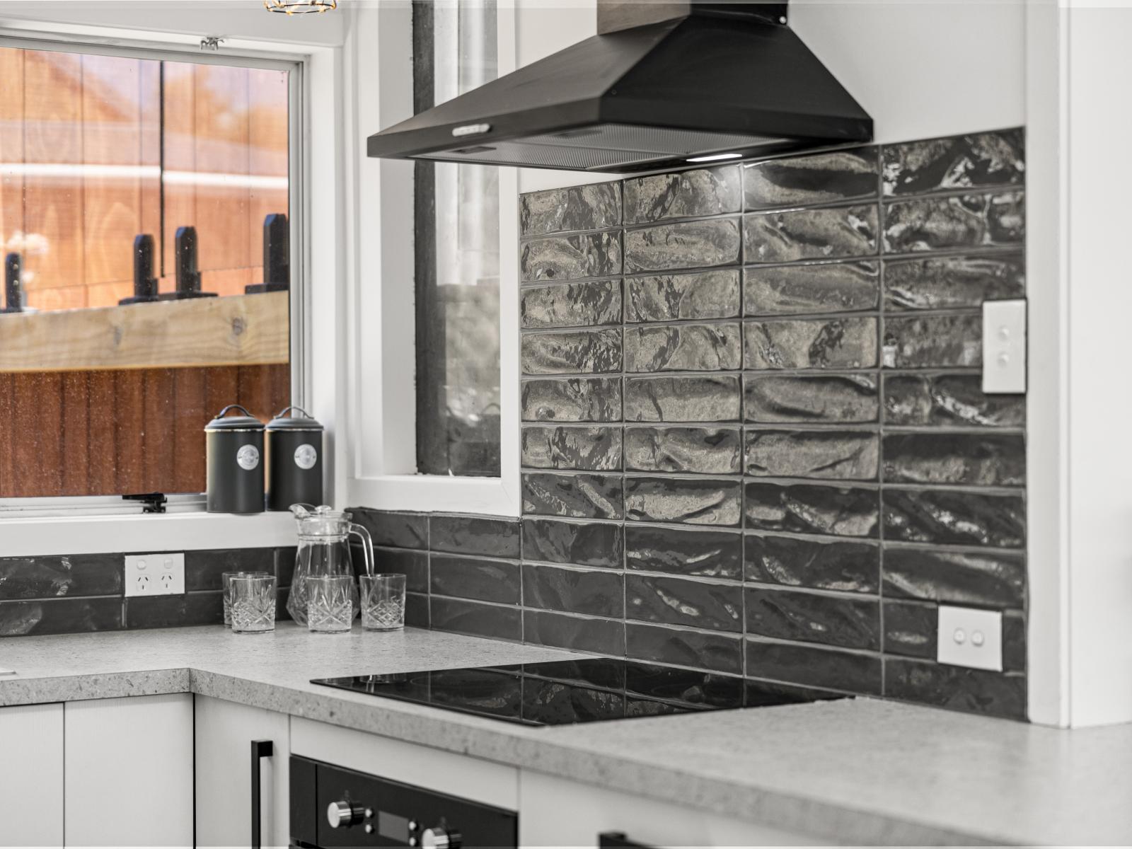 146 Mt View Road, Bastia Hill