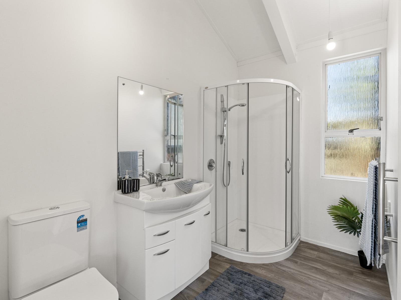 146 Mt View Road, Bastia Hill