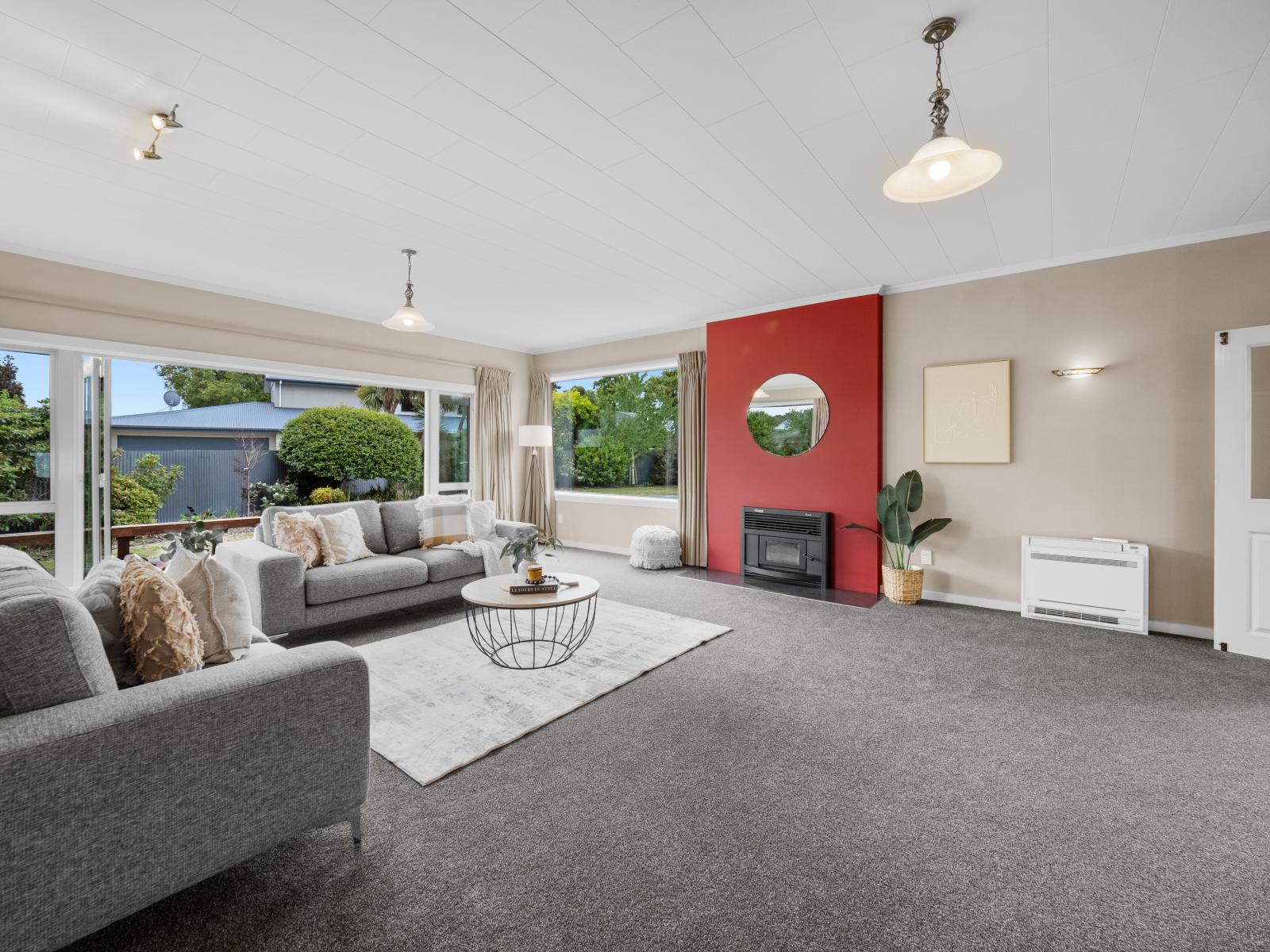 25 Reid Crescent, Allenton