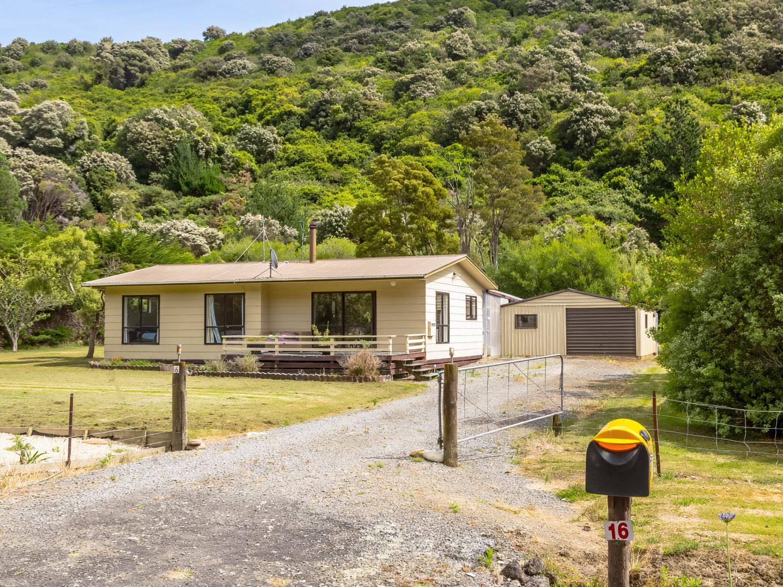 16 McLaughlin Drive, Tinui 