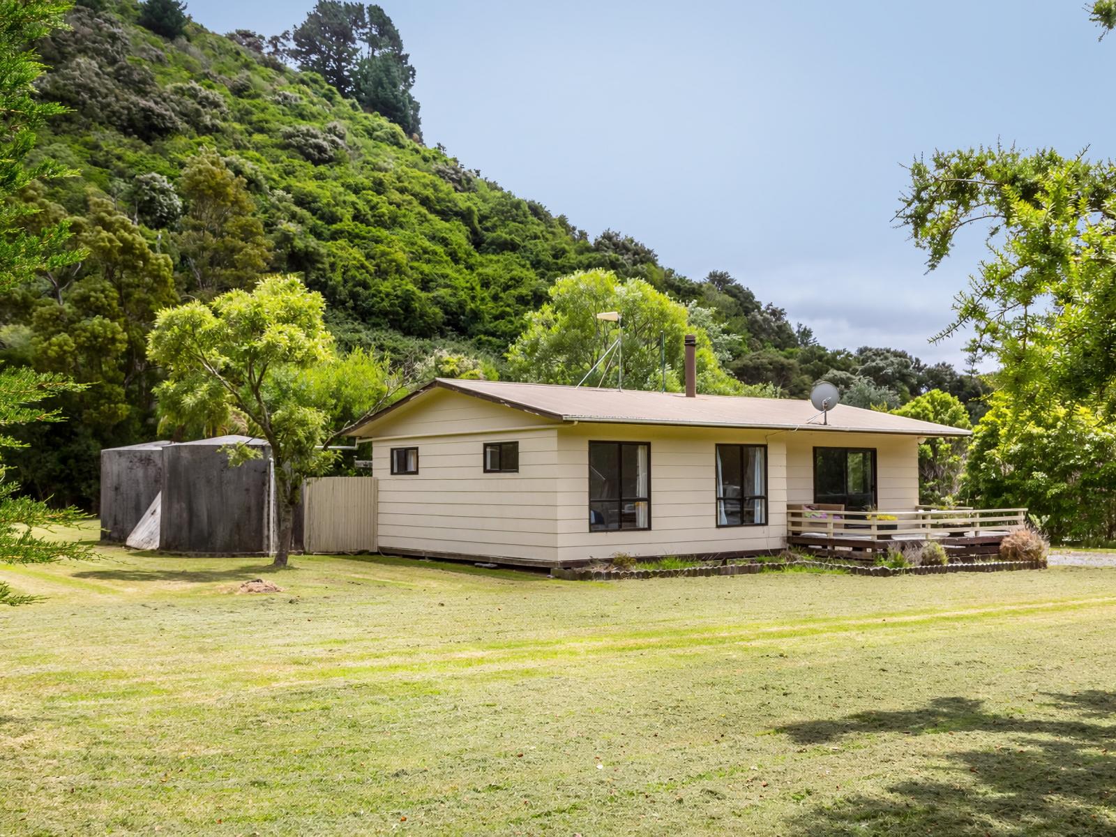 16 McLaughlin Drive, Tinui 