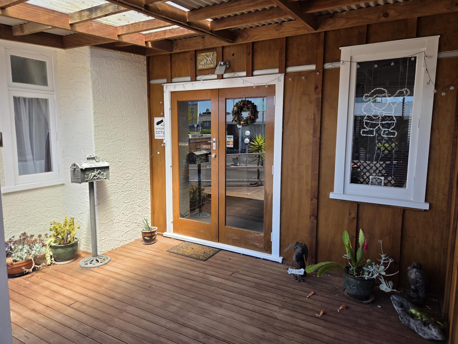 113 High Street, Eltham