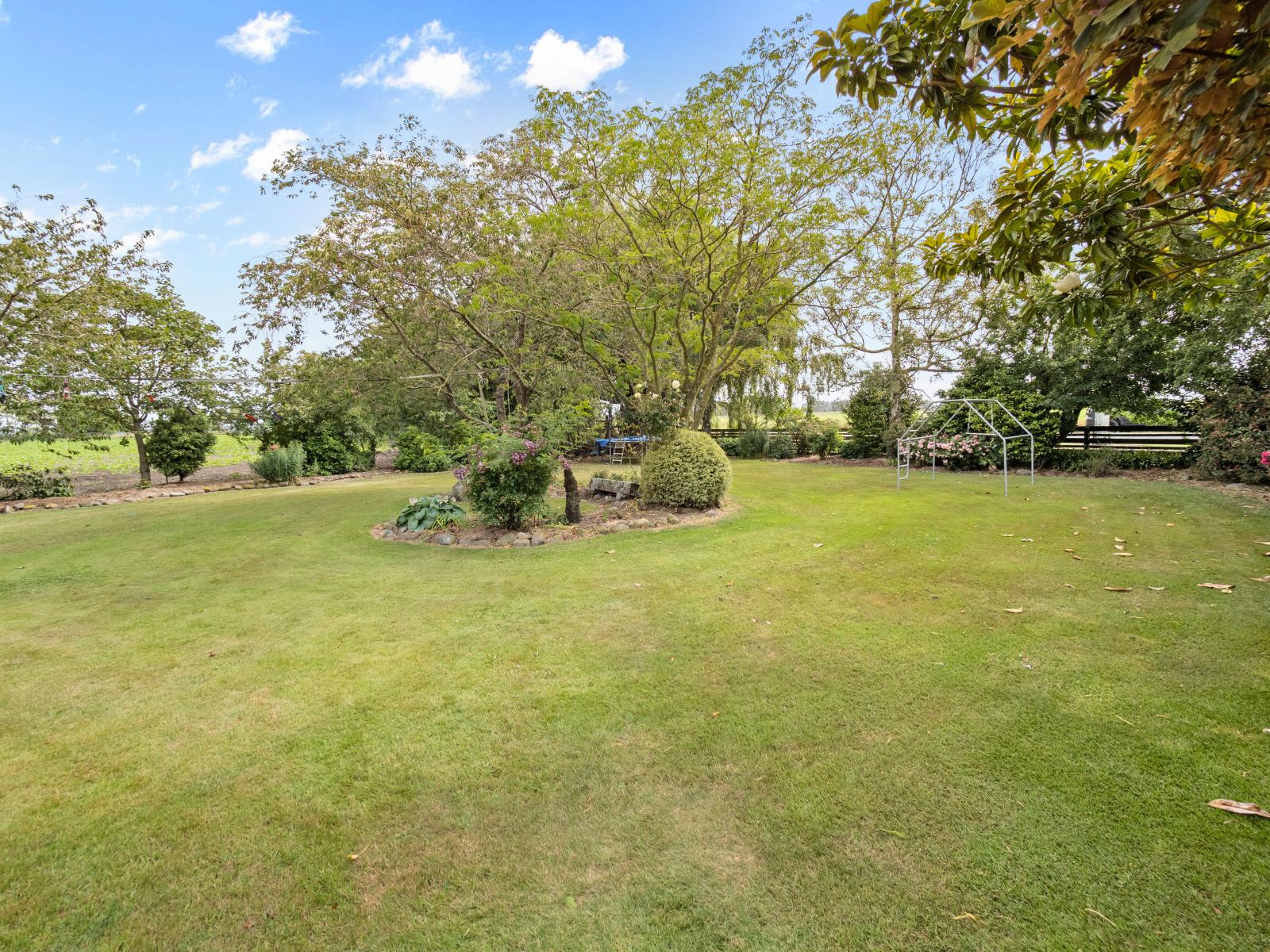 524 Fords Road, Willowby