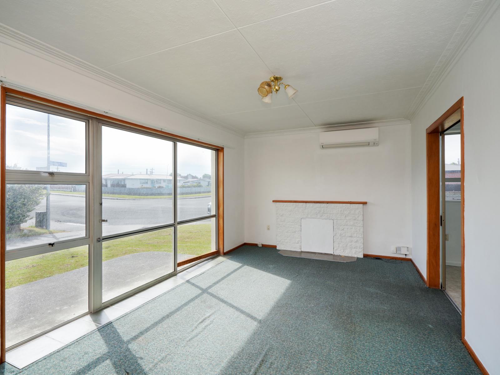 17 Paisley Street, Kew