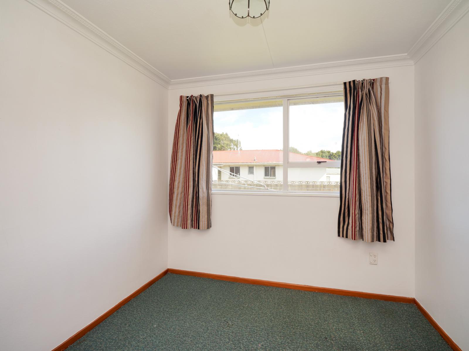 17 Paisley Street, Kew