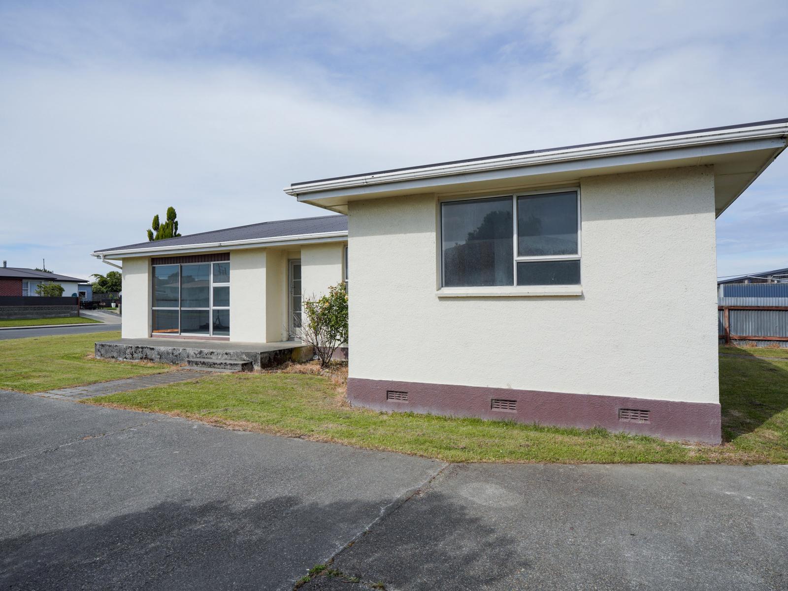 17 Paisley Street, Kew