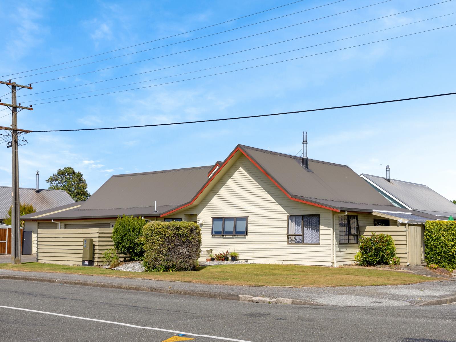 92 Henley Street, Westport