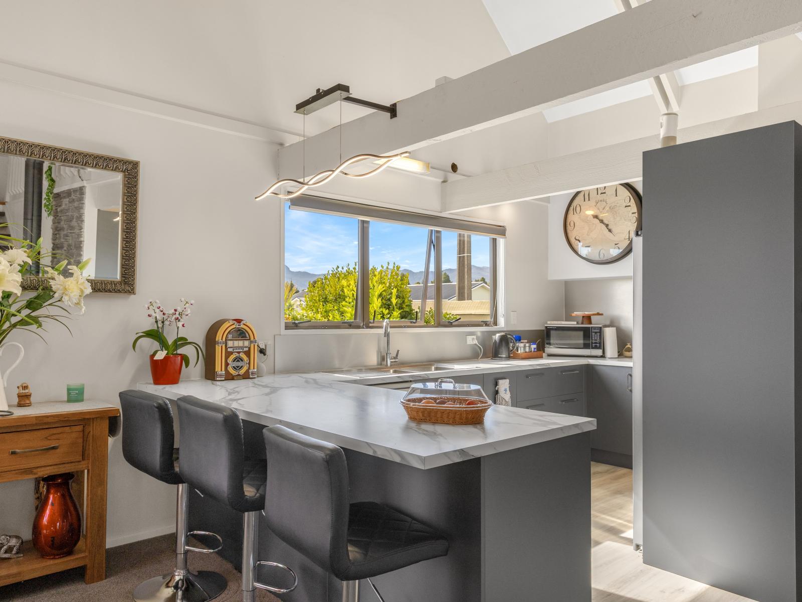 92 Henley Street, Westport