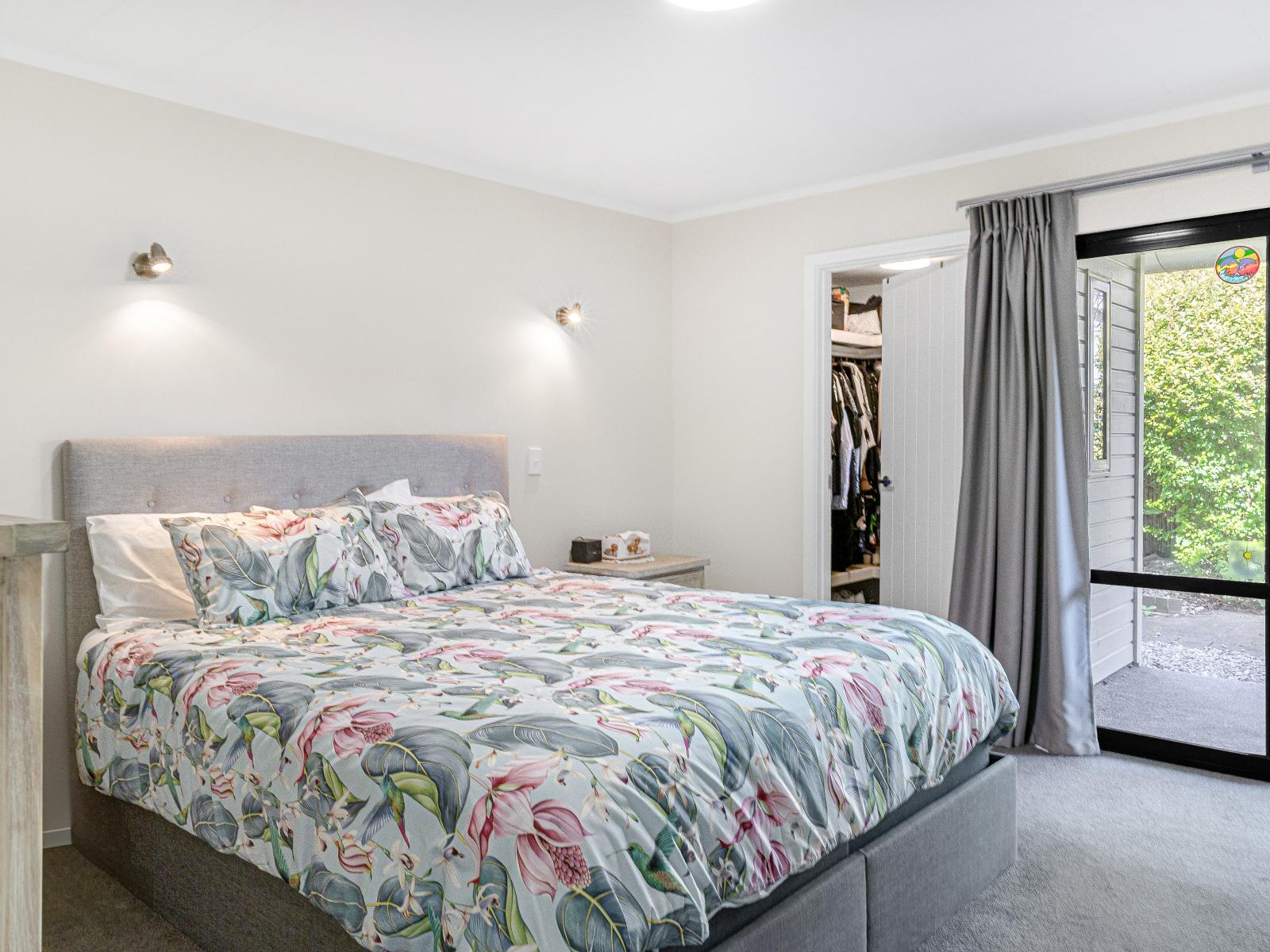 92 Henley Street, Westport