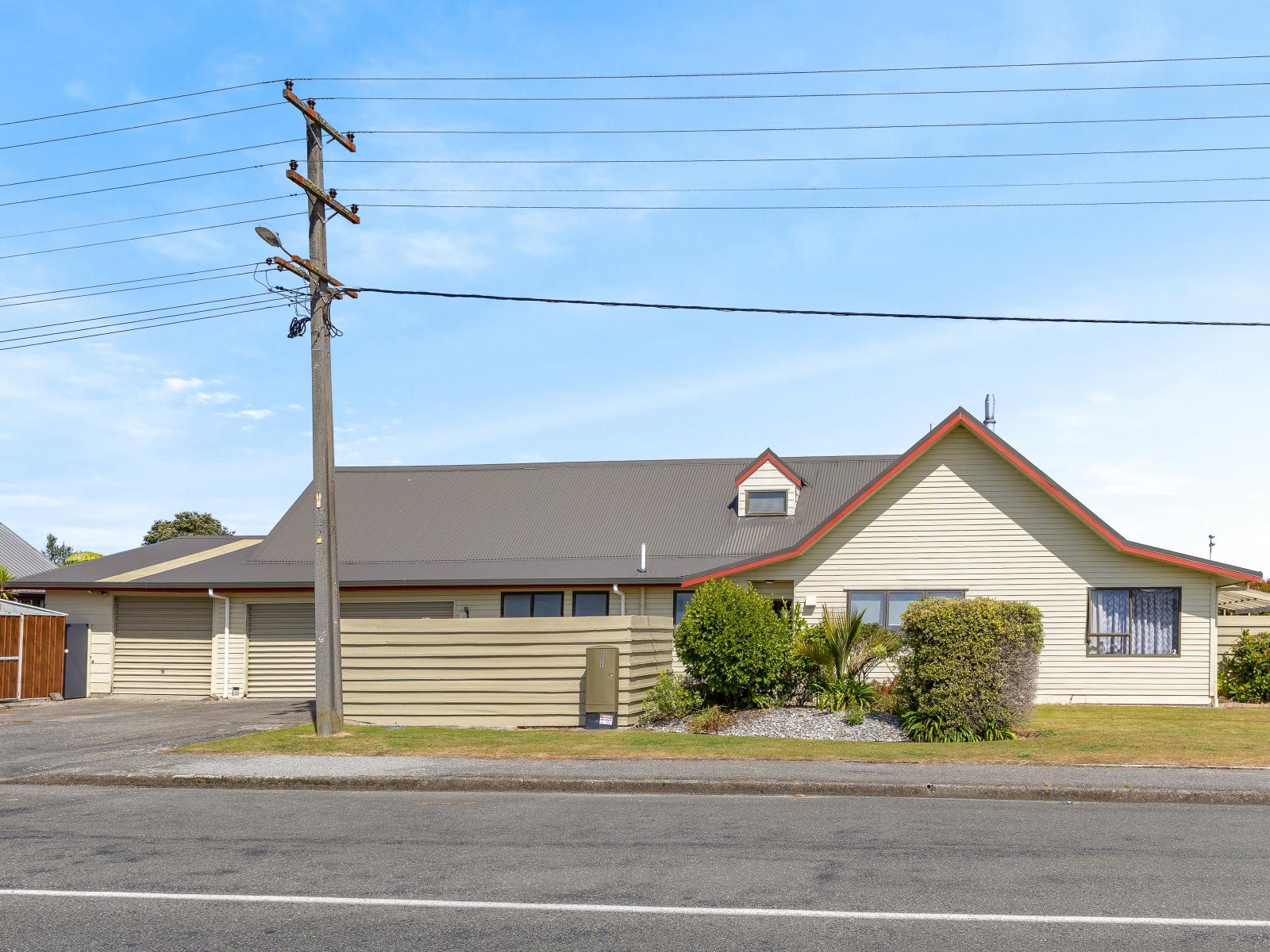 92 Henley Street, Westport