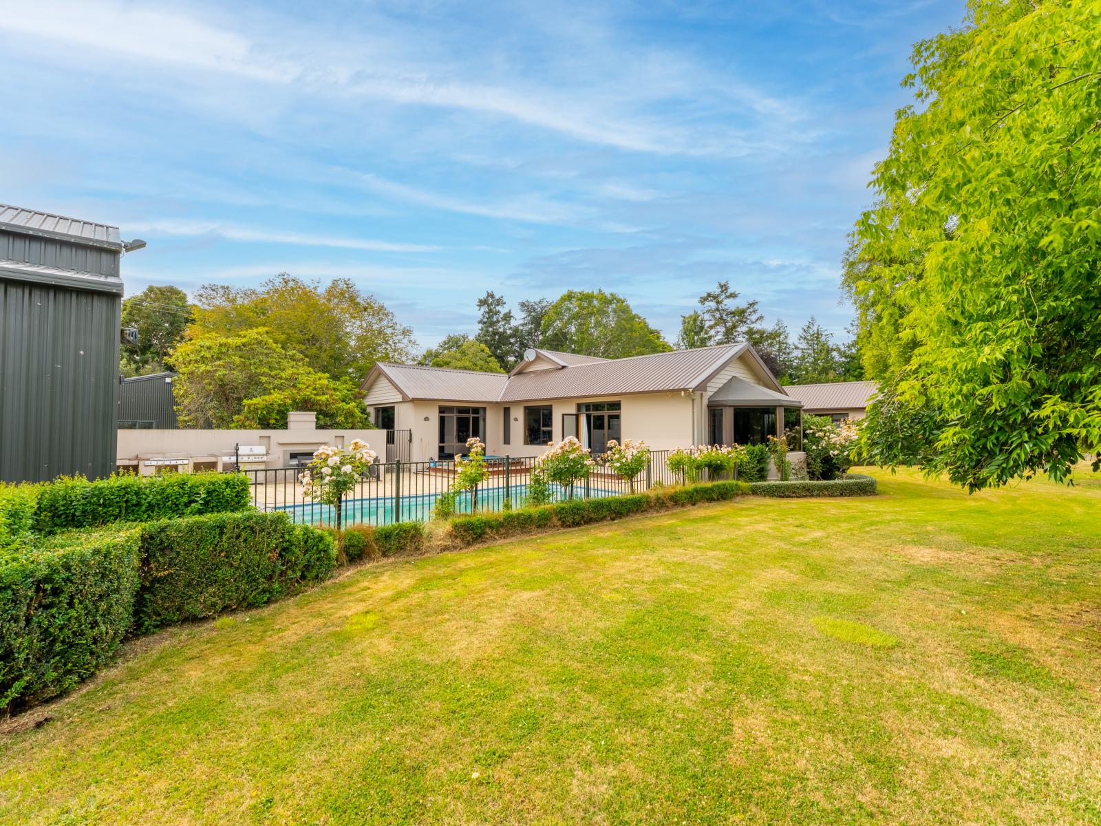 768 Seadown Road, Seadown