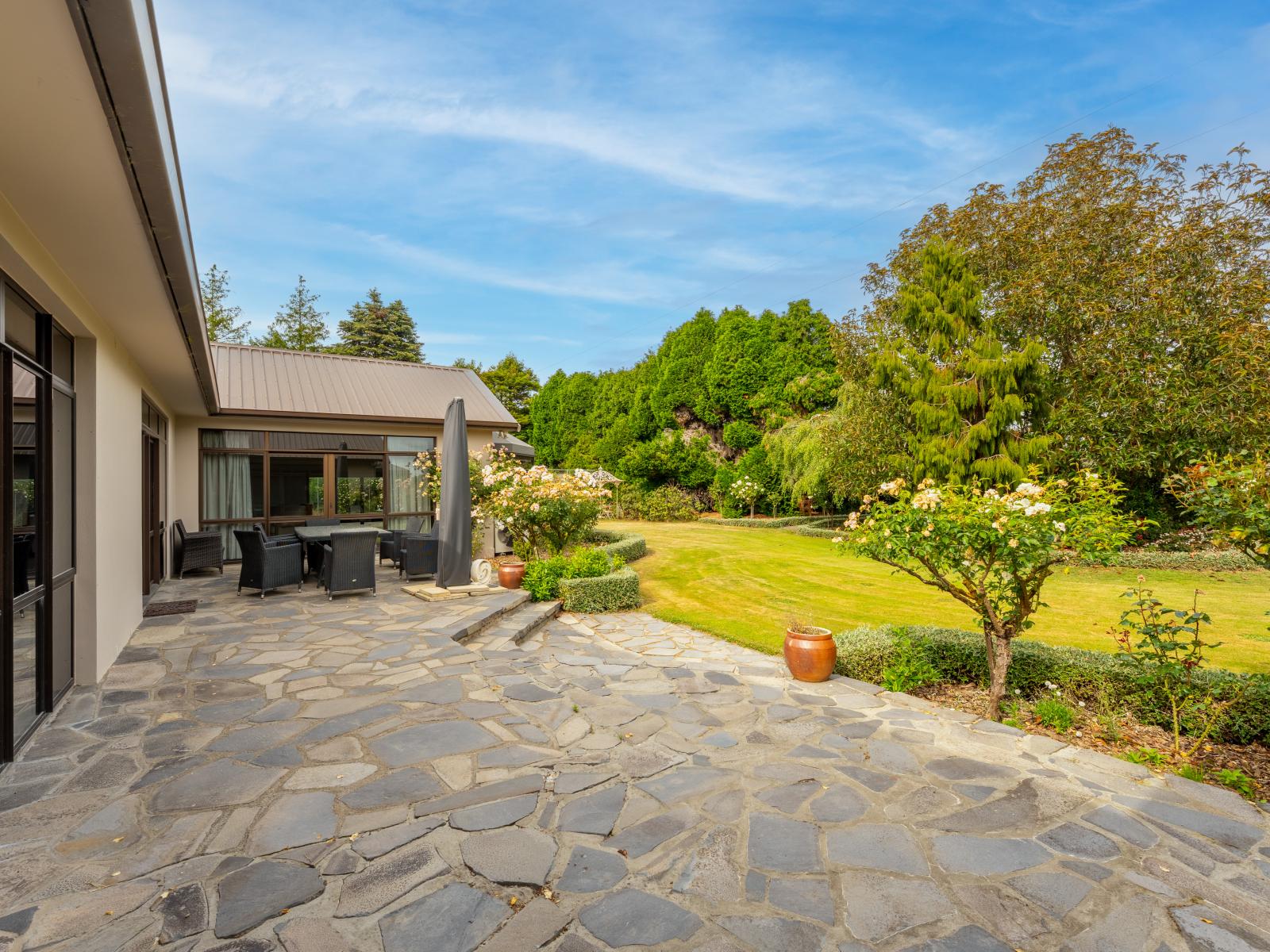 768 Seadown Road, Seadown