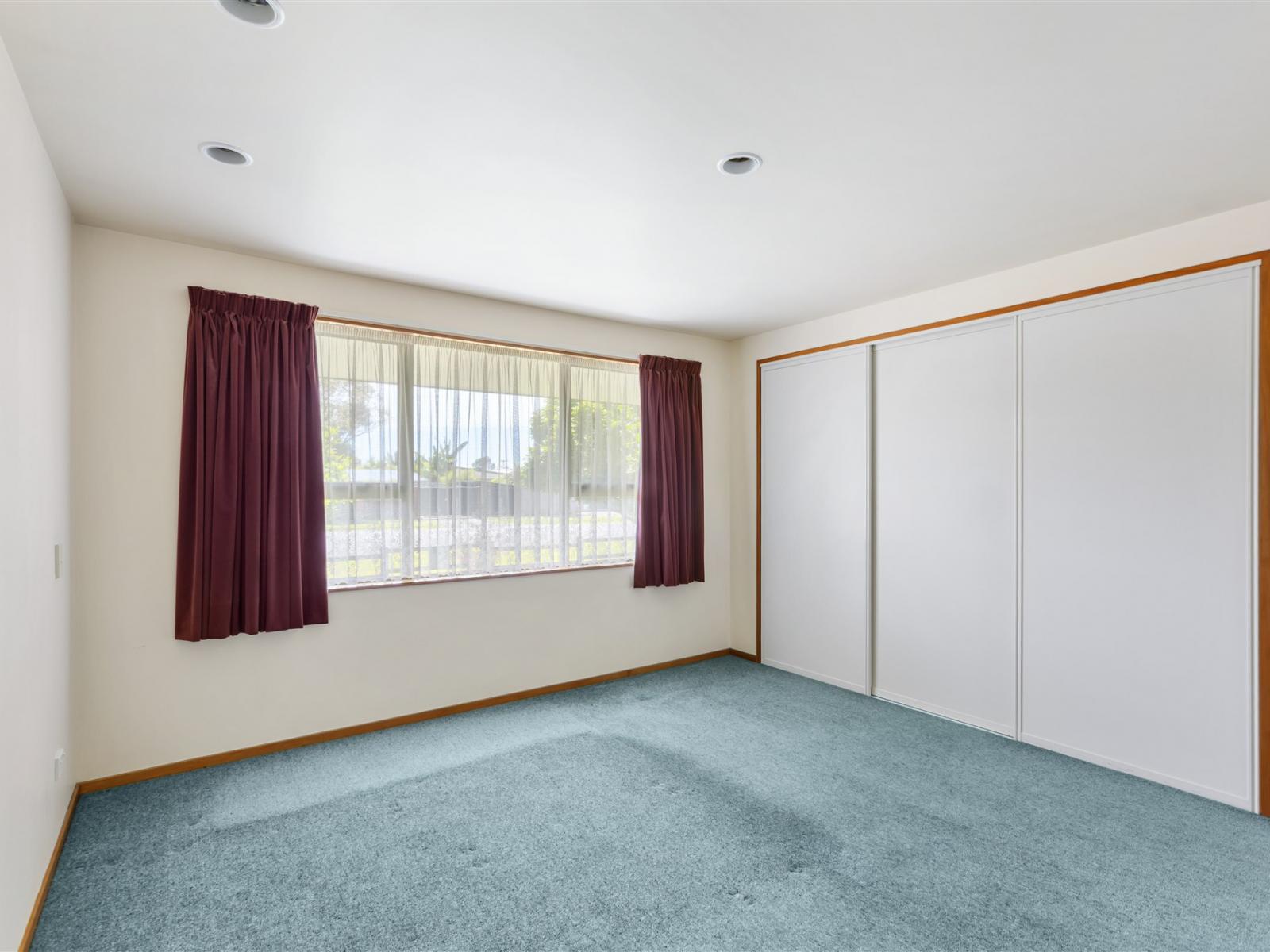 34 Henley Street, Westport