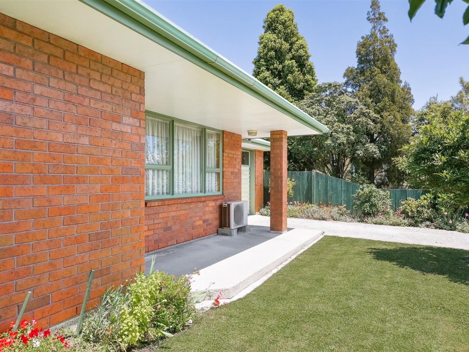 34 Henley Street, Westport