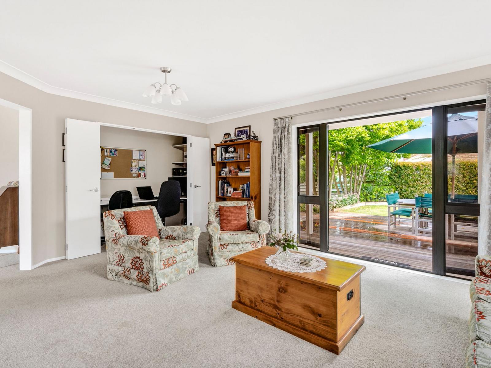 3 Bronte Place, Leamington