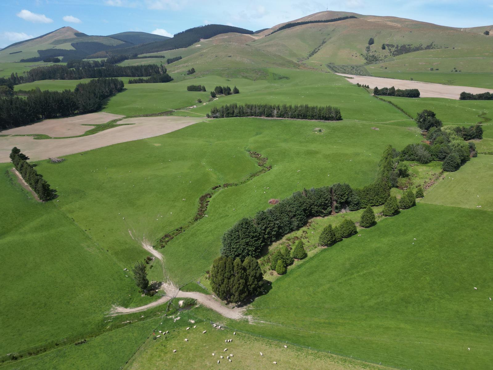 56 Hillfoot Road, Clinton